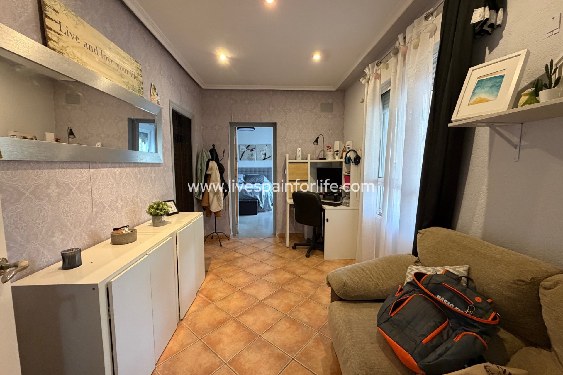 Herverkoop - Plattelandswoning -
Crevillent