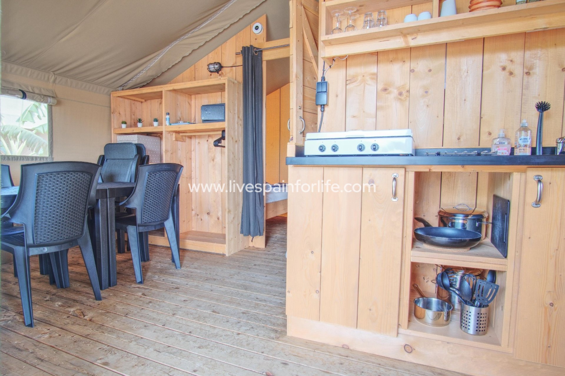 Herverkoop - Plattelandswoning -
Dolores - Dolores - Country