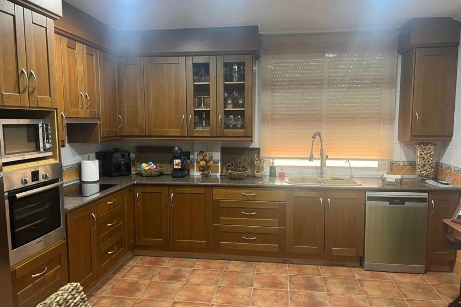 Herverkoop - Plattelandswoning -
Elche