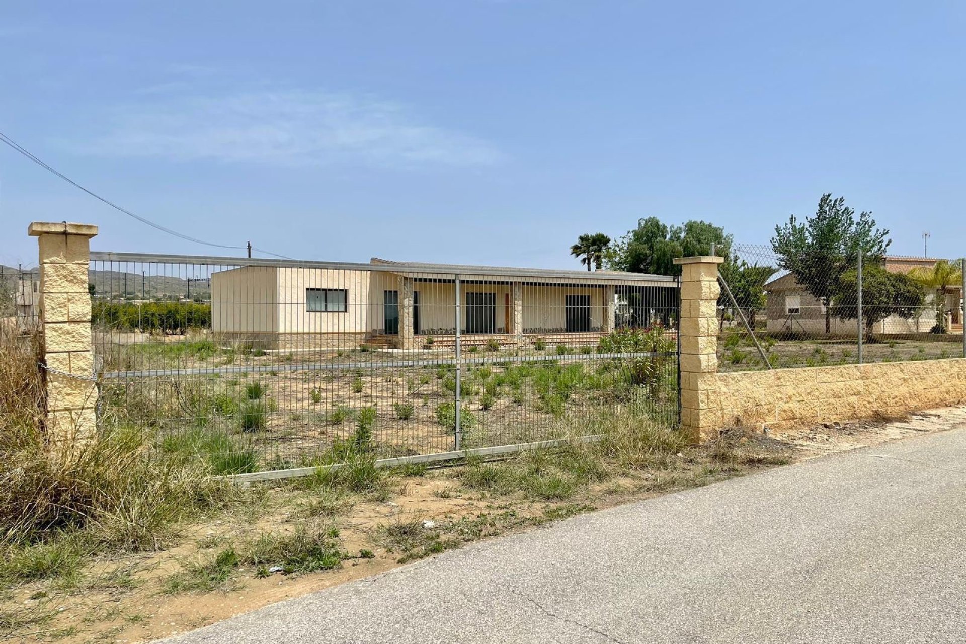 Herverkoop - Plattelandswoning -
Elche