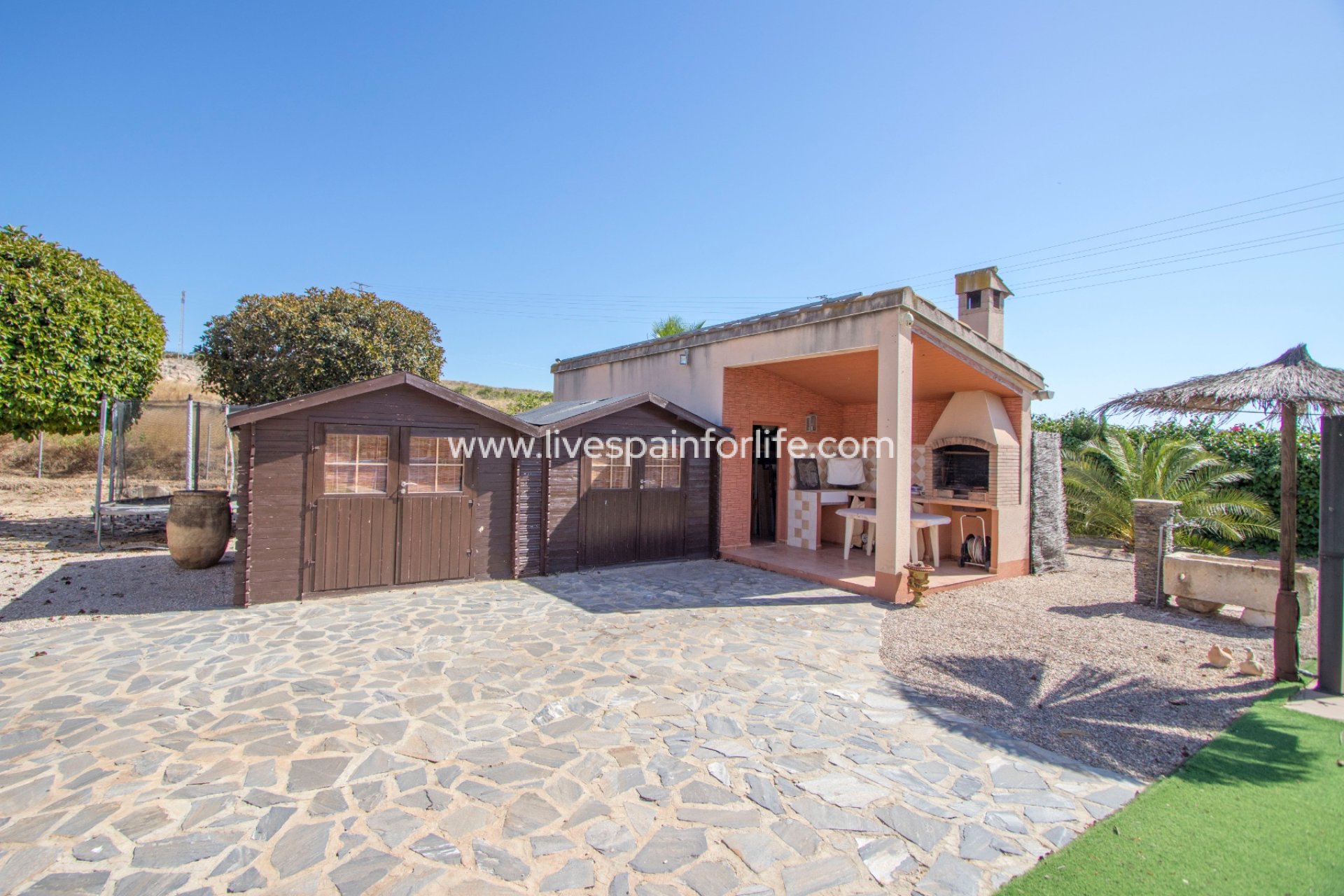 Herverkoop - Plattelandswoning -
Jacarilla