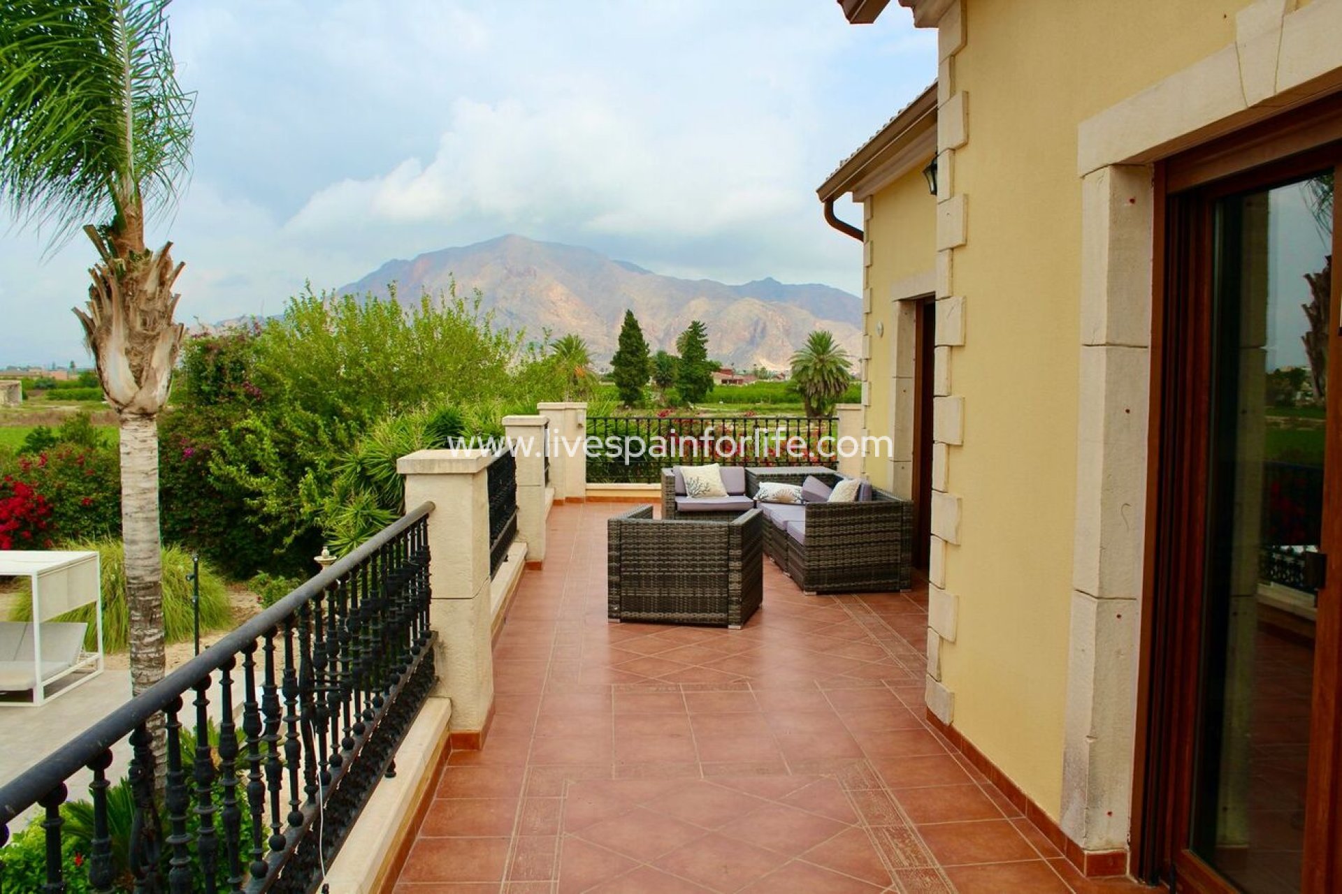 Herverkoop - Plattelandswoning -
Orihuela - San Bartolome