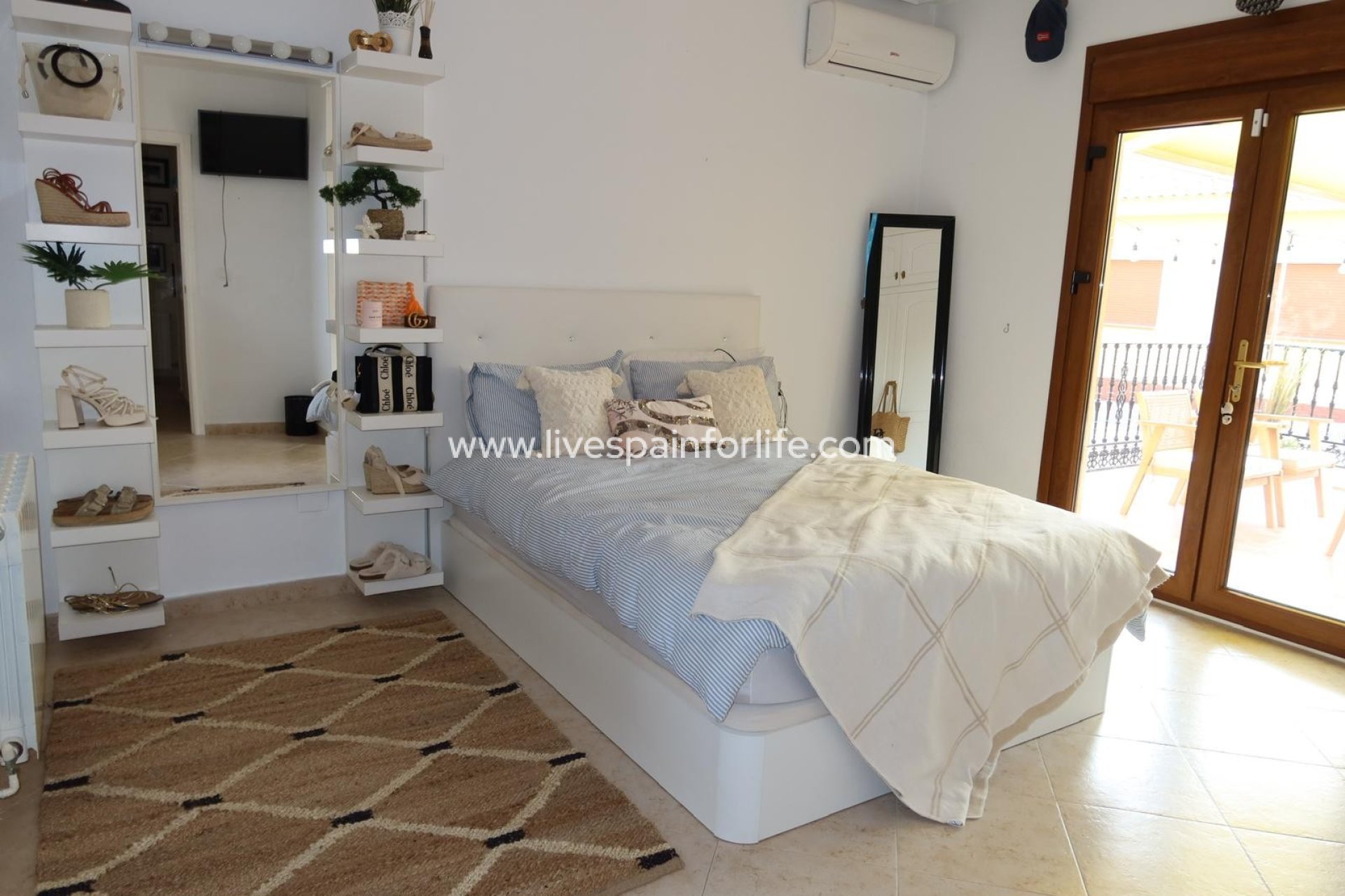 Herverkoop - Plattelandswoning -
Orihuela - San Bartolome