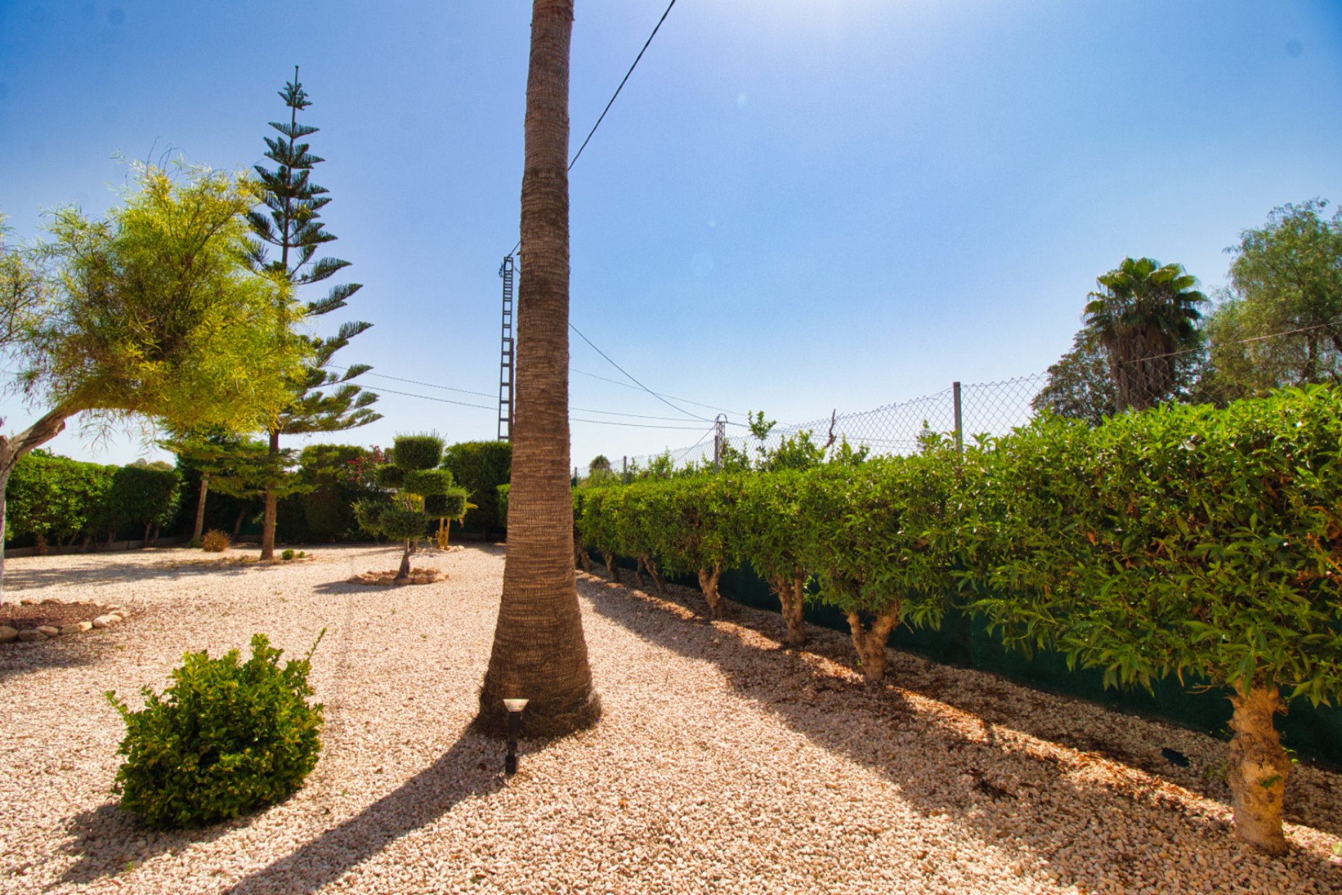 Herverkoop - Plattelandswoning -
Orihuela