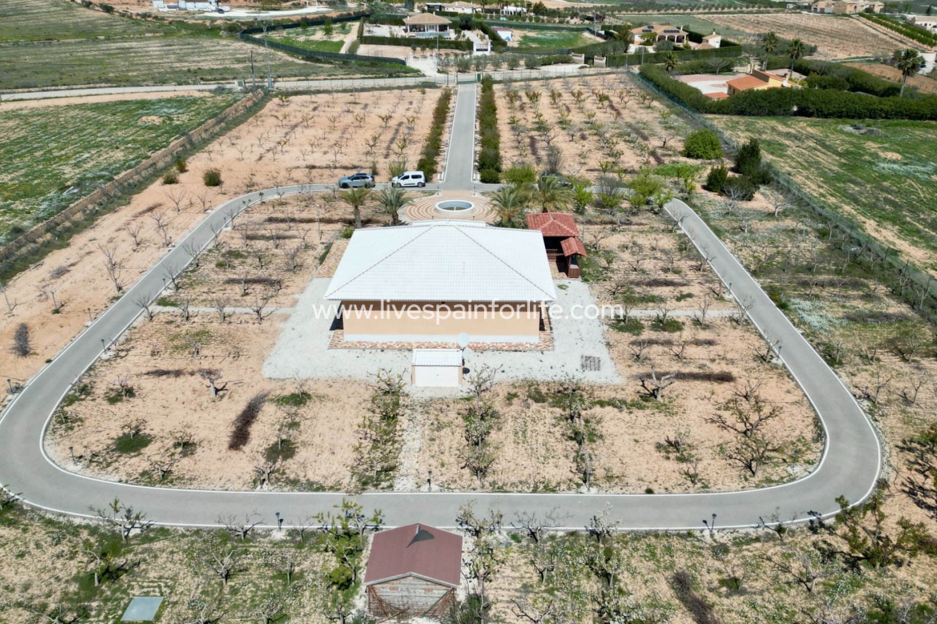 Herverkoop - Plattelandswoning -
Pinoso