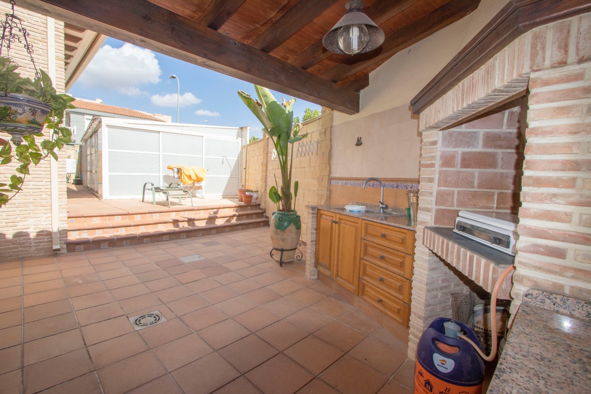 Herverkoop - Rijwoning -
Alicante