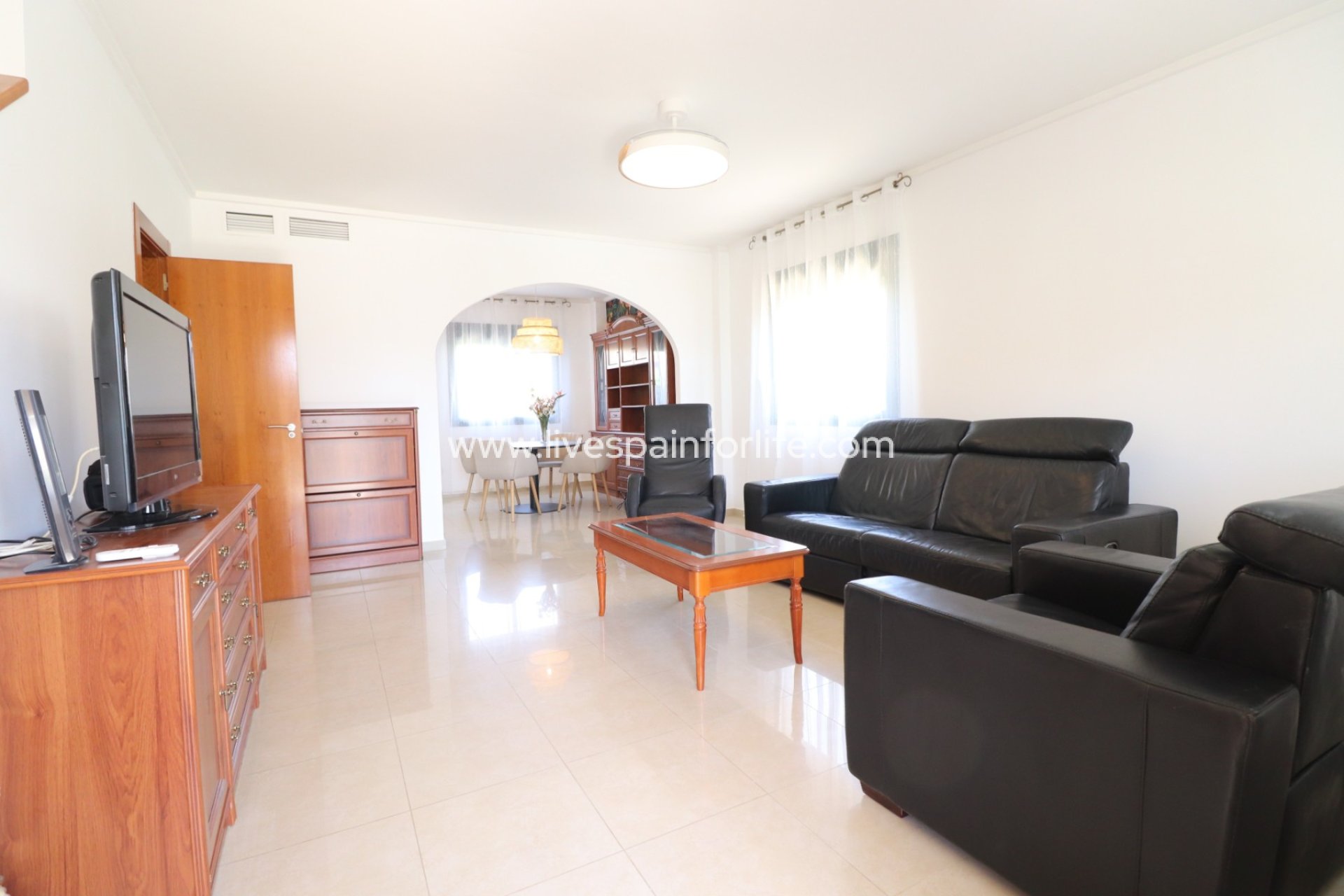 Herverkoop - Rijwoning -
Ciudad Quesada - Doña Pepa