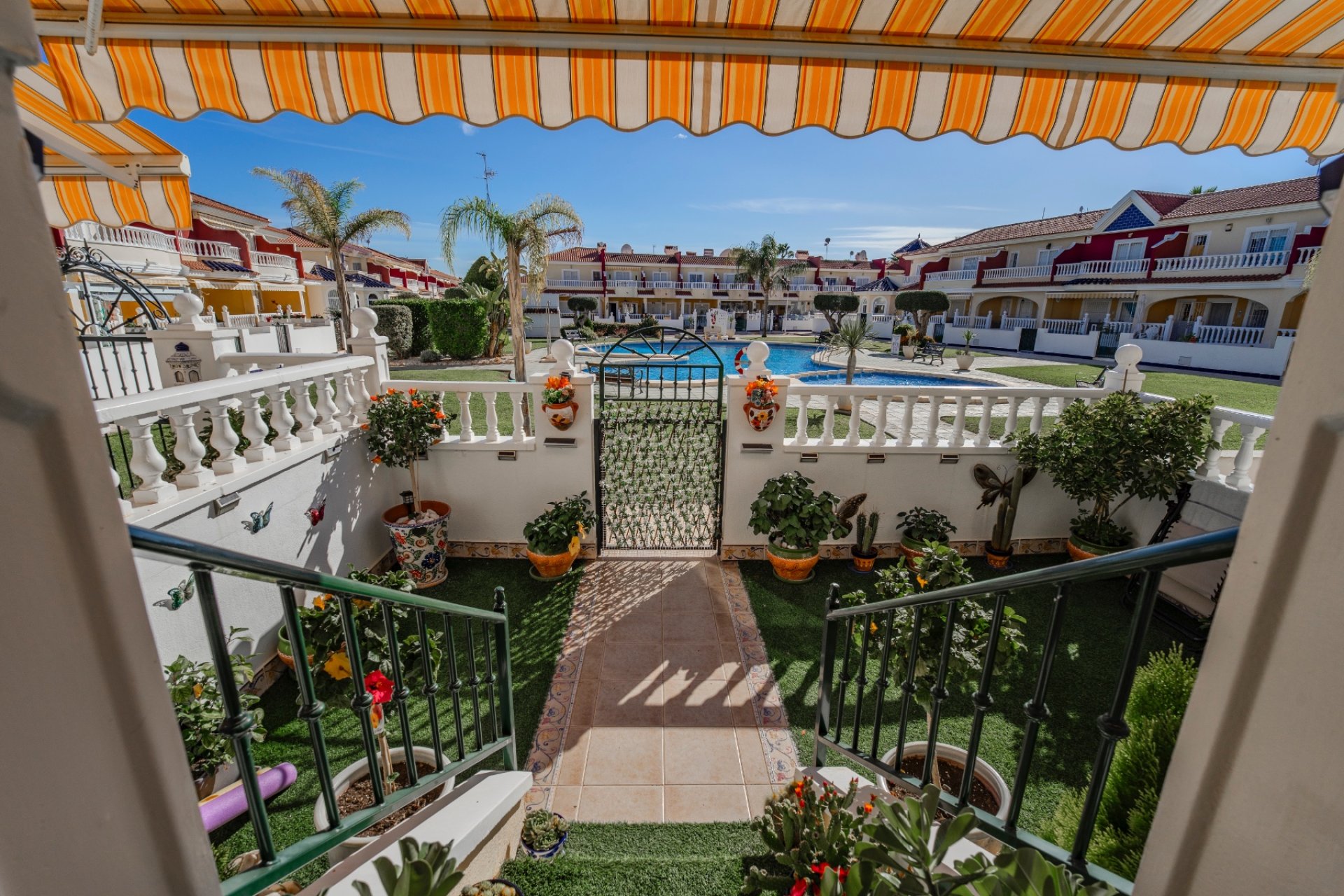 Herverkoop - Rijwoning -
Ciudad Quesada - Lo Marabú