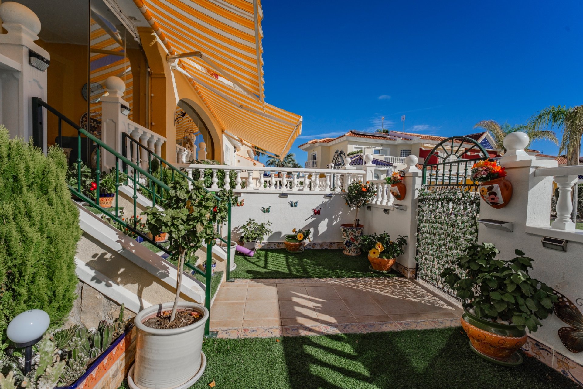 Herverkoop - Rijwoning -
Ciudad Quesada - Lo Marabú