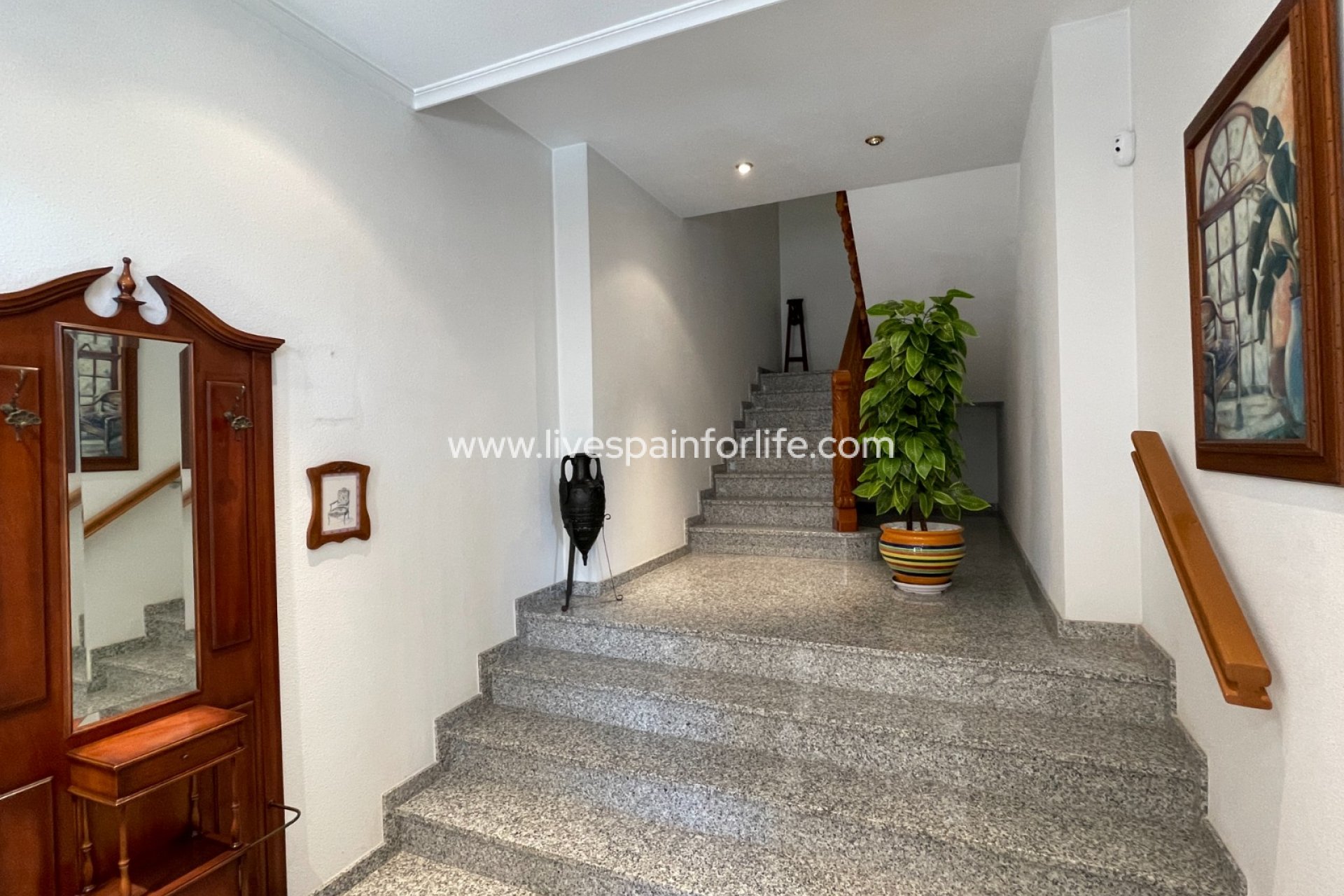 Herverkoop - Rijwoning -
Formentera Del Segura - Formentera de Segura