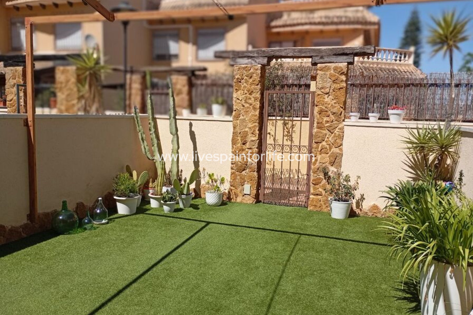 Herverkoop - Rijwoning -
Guardamar del Segura - Guardamar