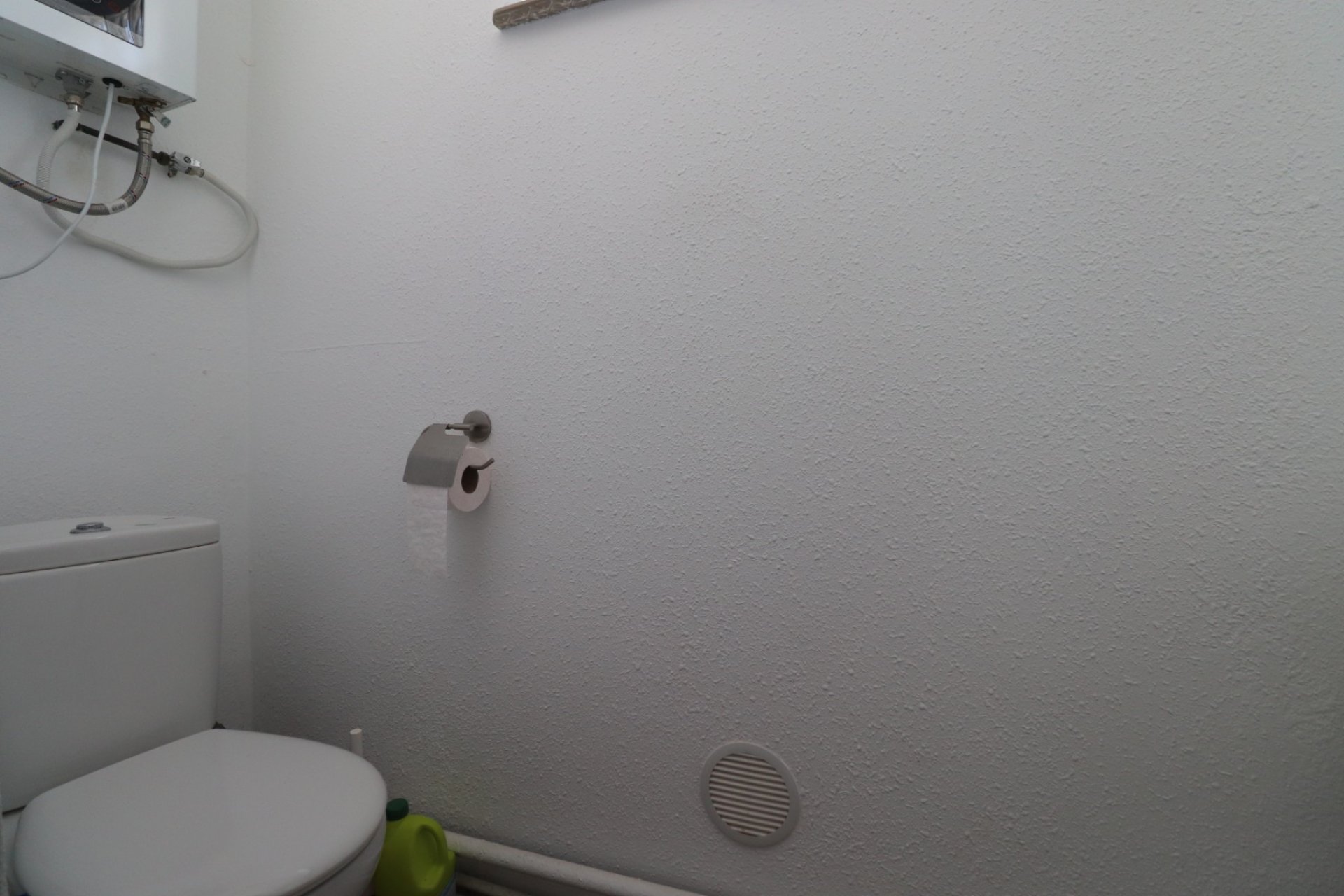 Herverkoop - Rijwoning -
Torrevieja - Torretas