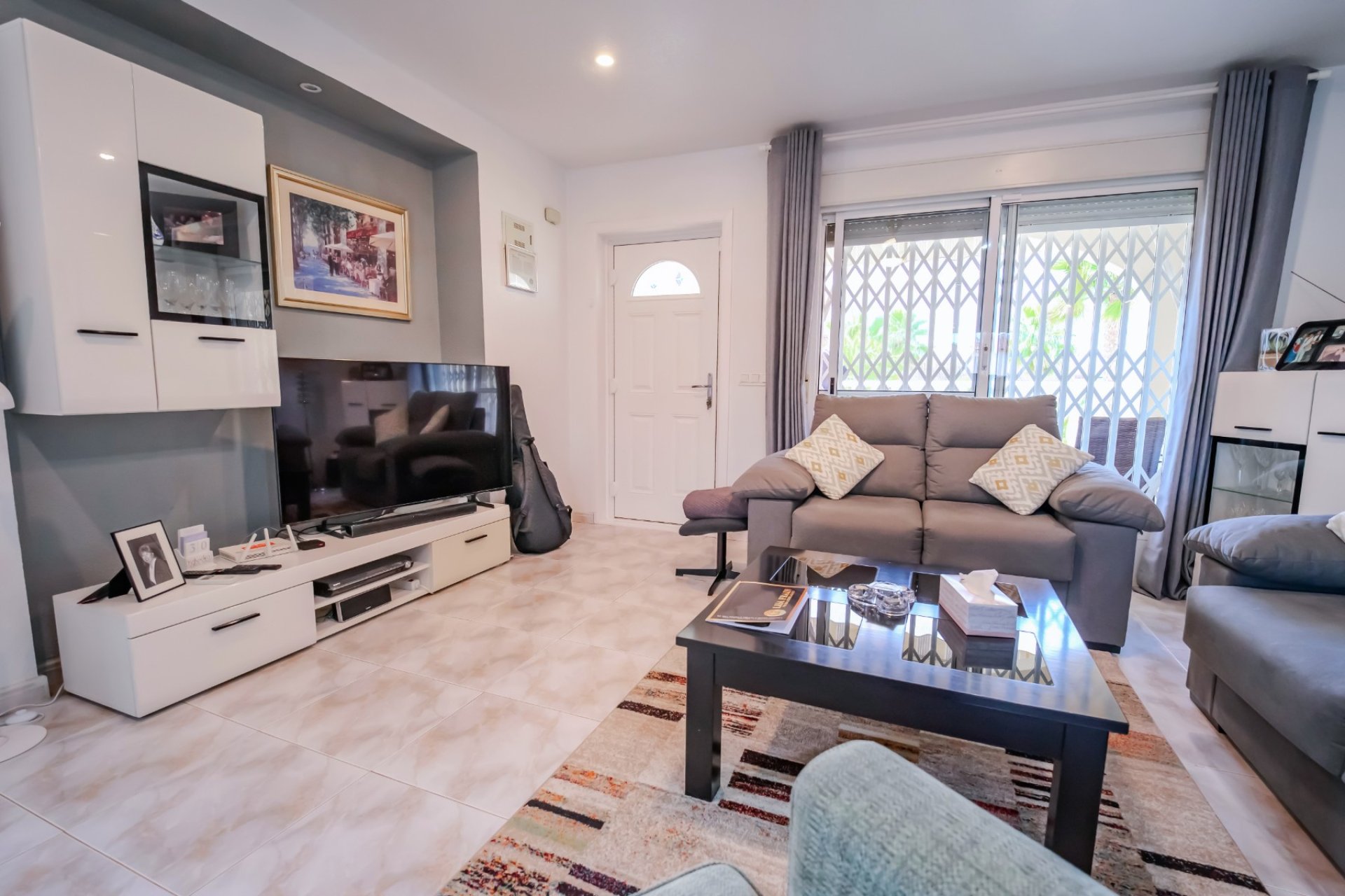 Herverkoop - Semi-detached house -
Benijofar - Benimar