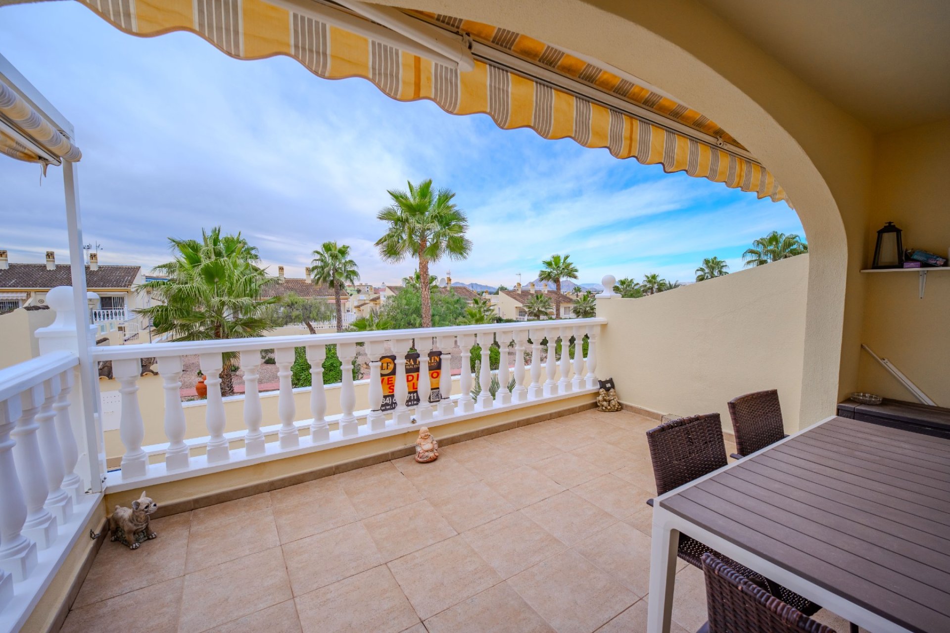 Herverkoop - Semi-detached house -
Benijofar - Benimar