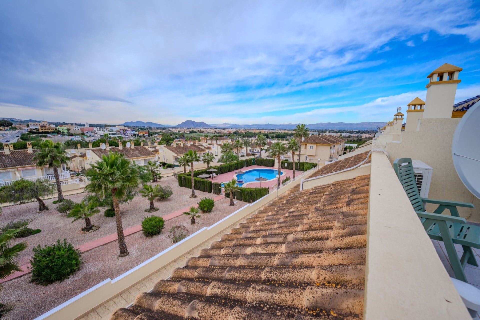 Herverkoop - Semi-detached house -
Benijofar - Benimar