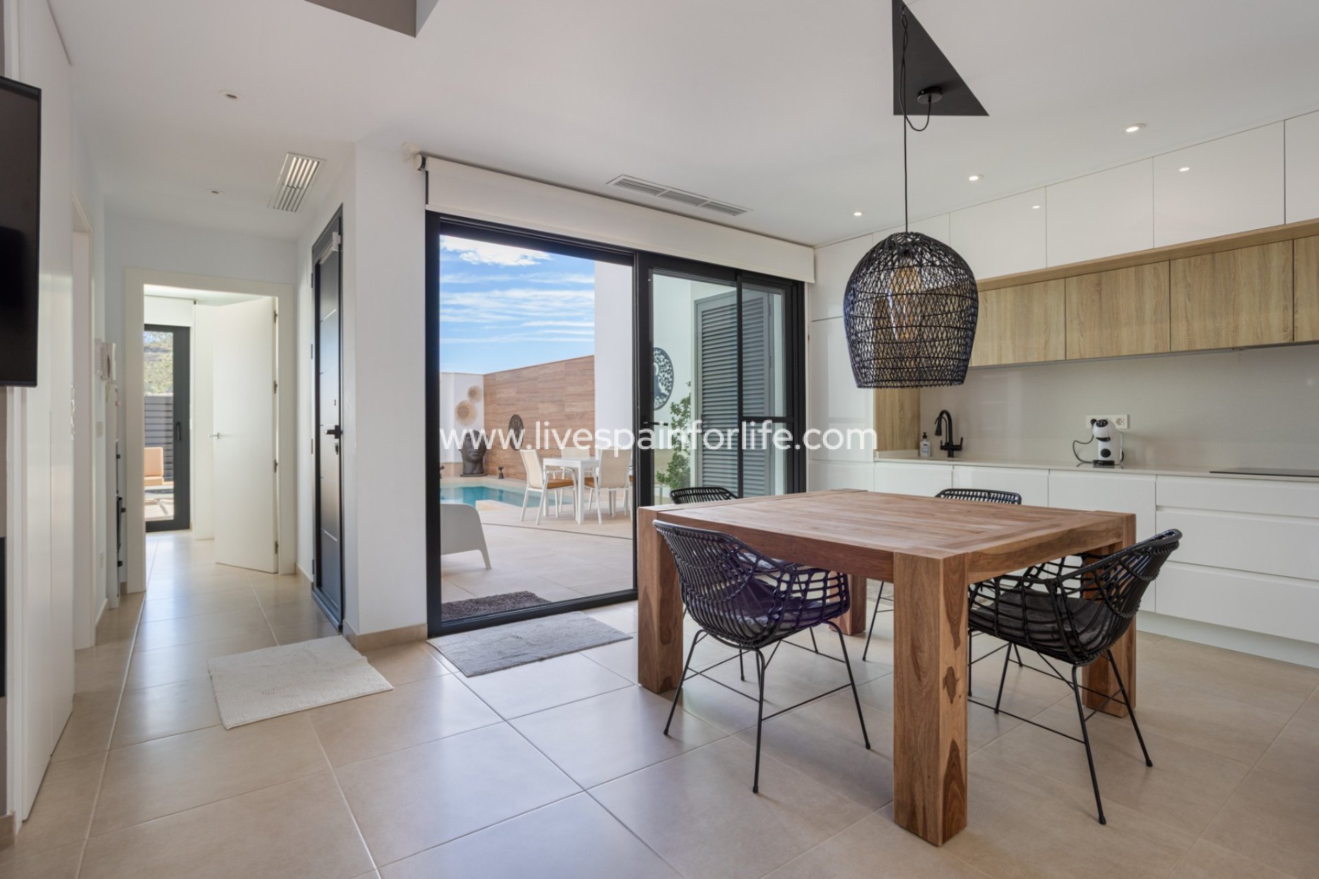 Herverkoop - Semi-detached house -
Benijofar