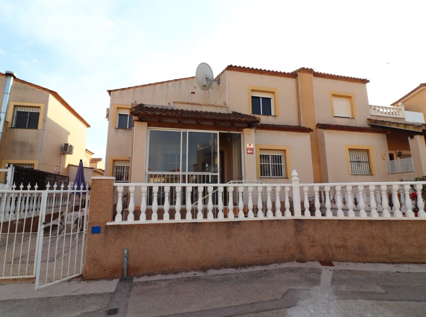 Herverkoop - Semi-detached house / Quad -
Algorfa - Montebello