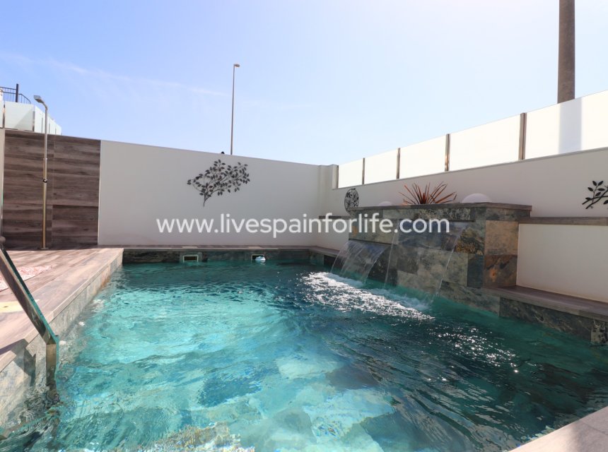 Herverkoop - Semi-detached house / Quad -
Daya Vieja - Daya Vieja - Town