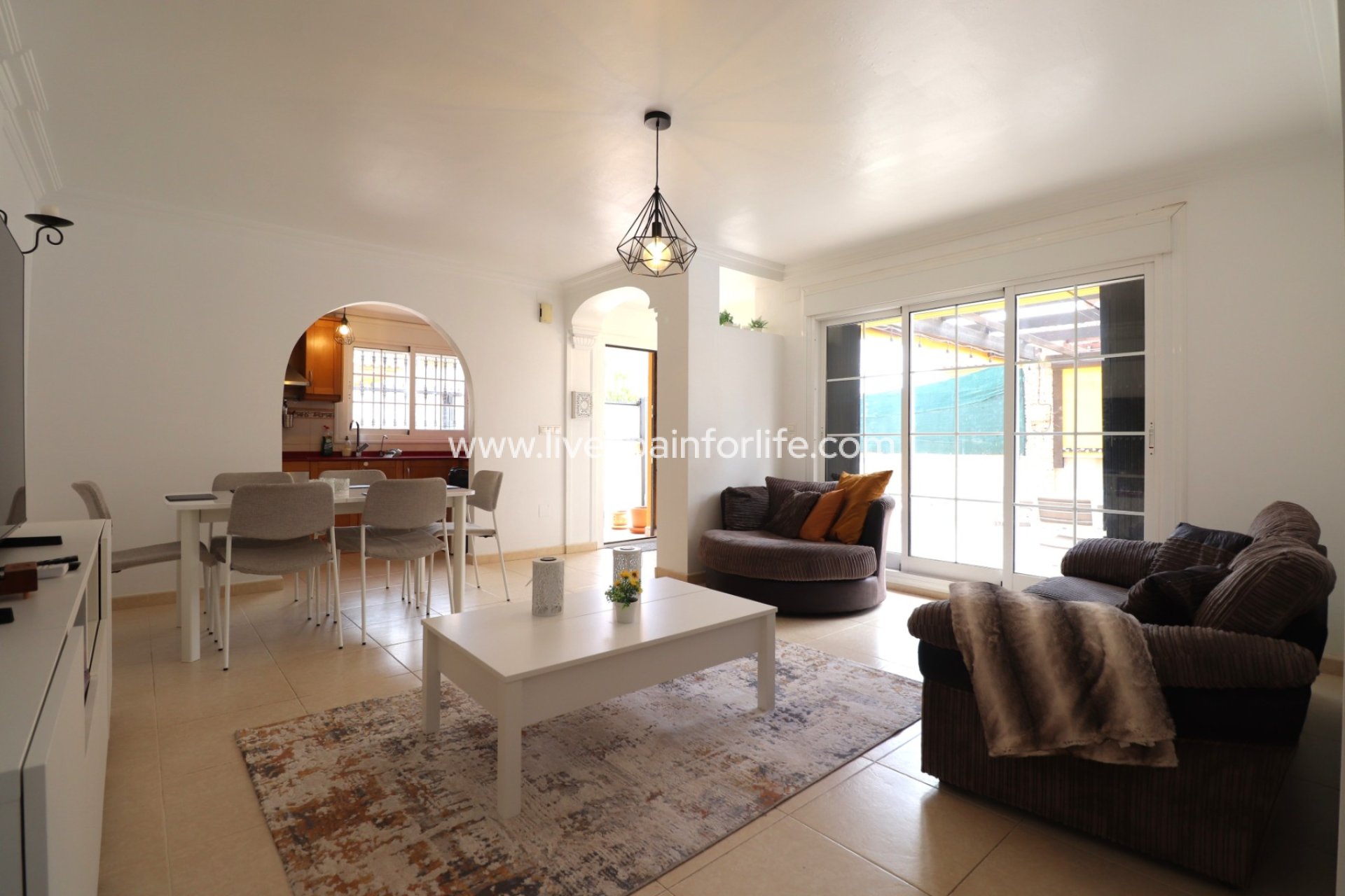 Herverkoop - Semi-detached house / Quad -
Los Montesinos - La Herrada