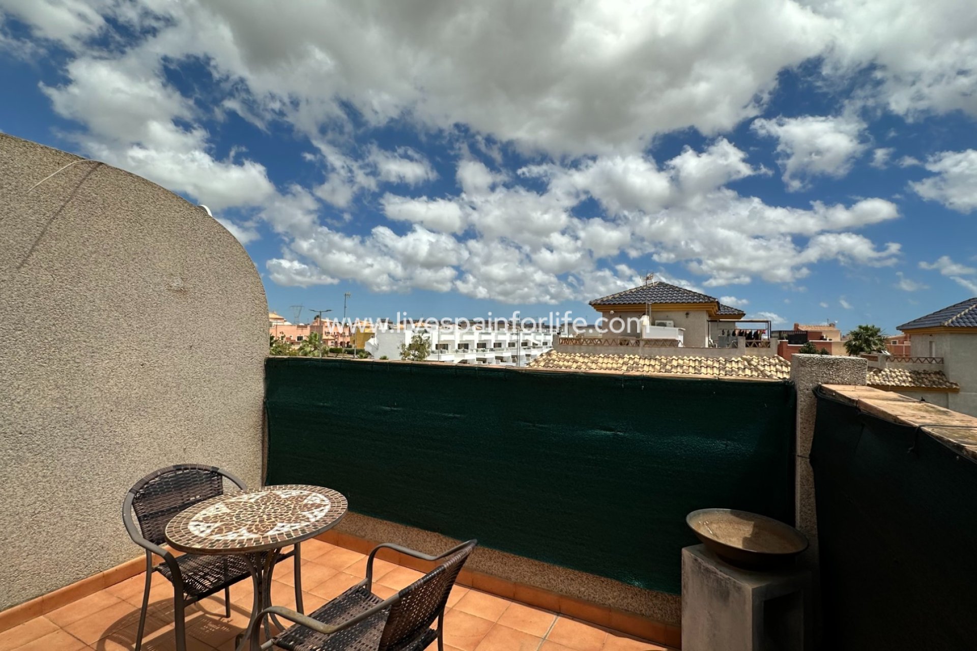Herverkoop - Semi-detached house / Quad -
Los Montesinos - La Herrada