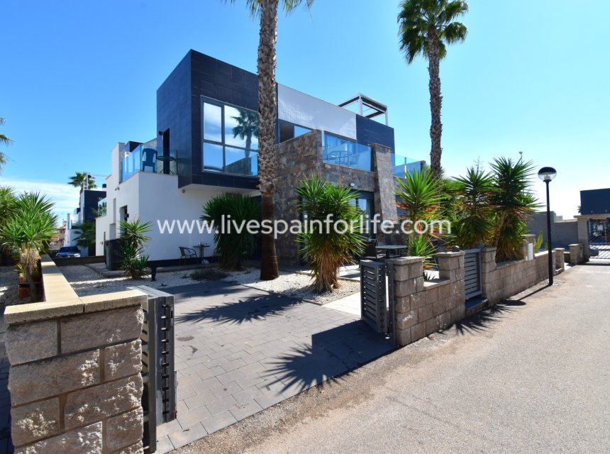 Herverkoop - Semi-detached house / Quad -
Orihuela Costa - Lomas de Cabo Roig