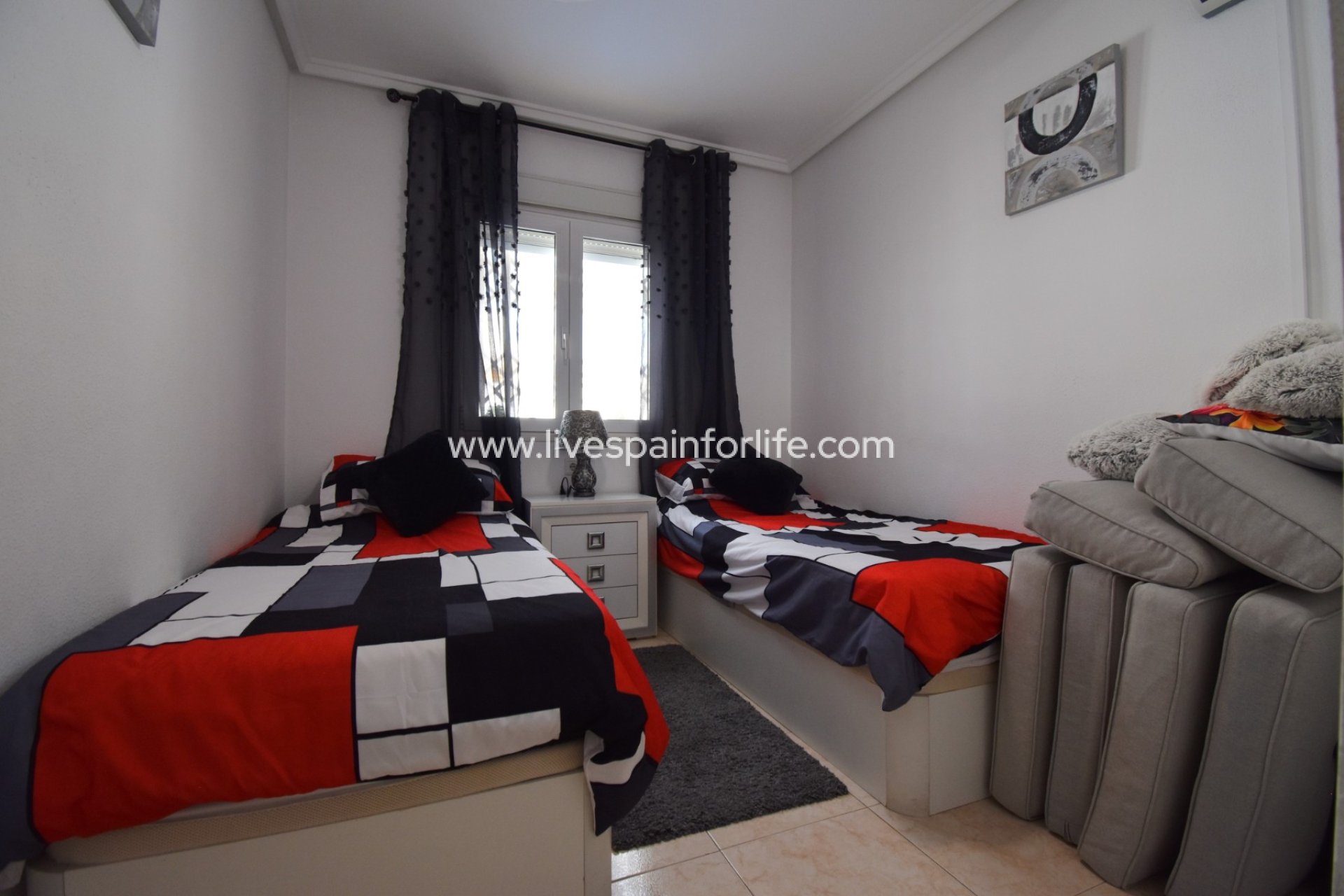Herverkoop - Semi-detached house / Quad -
Orihuela Costa - Playa Flamenca