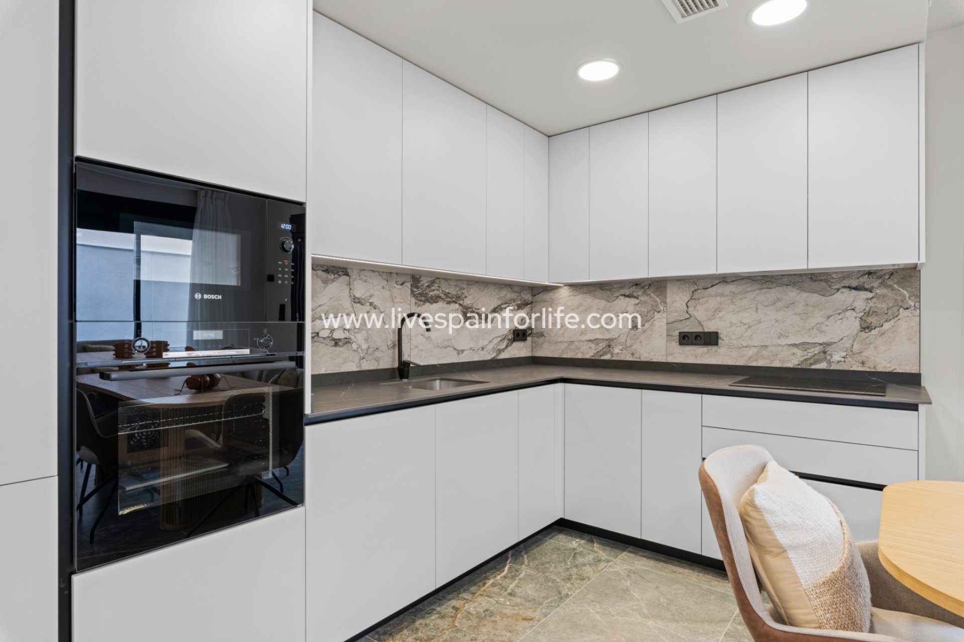 Herverkoop - Semi-detached house / Quad -
Torre de la Horadada - Torre de La Horadada - Town