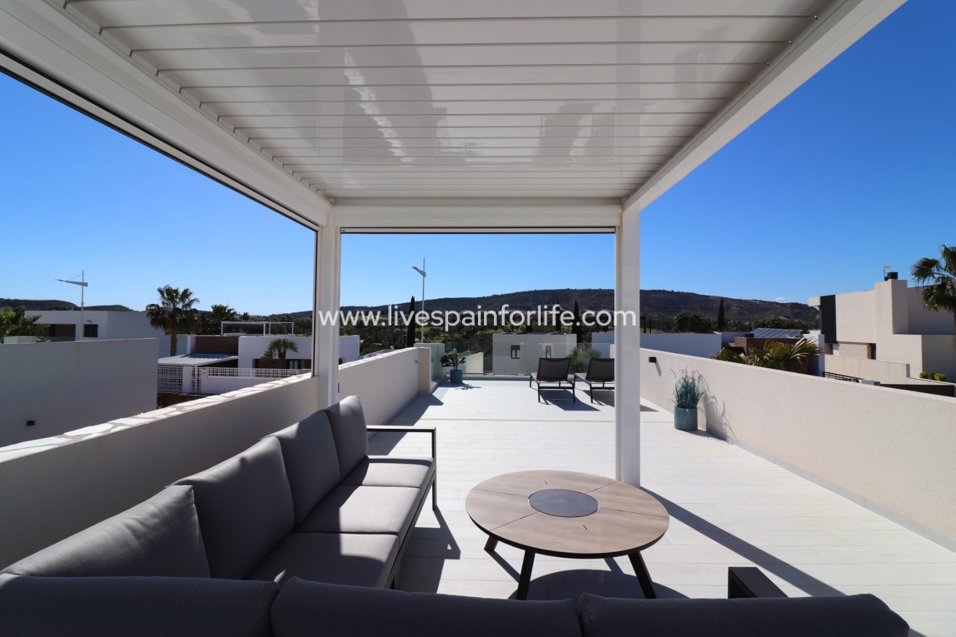Herverkoop - Villa (alleenstaand) -
Algorfa - La Finca Golf