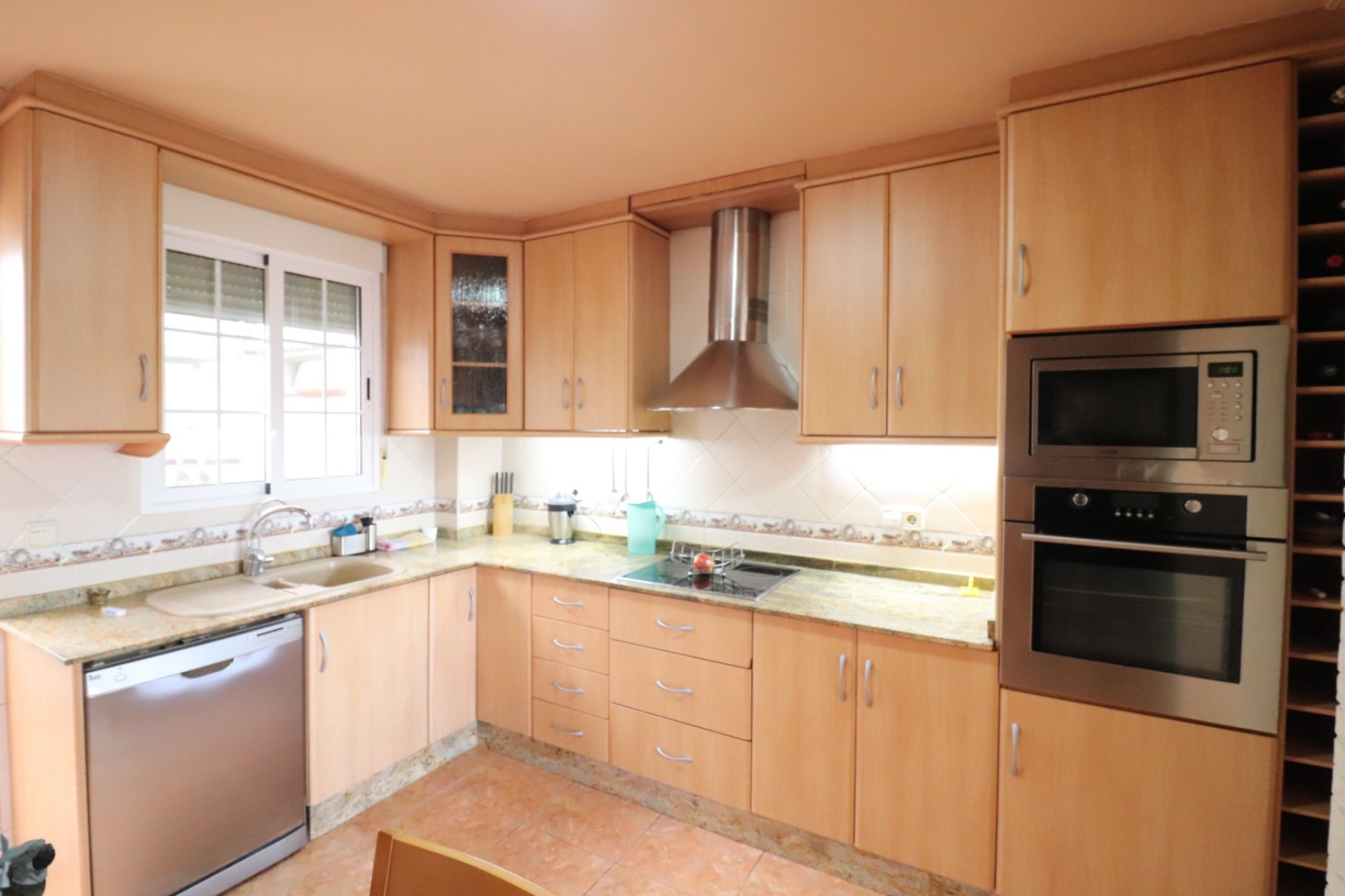 Herverkoop - Villa (alleenstaand) -
Almoradi - El Saladar