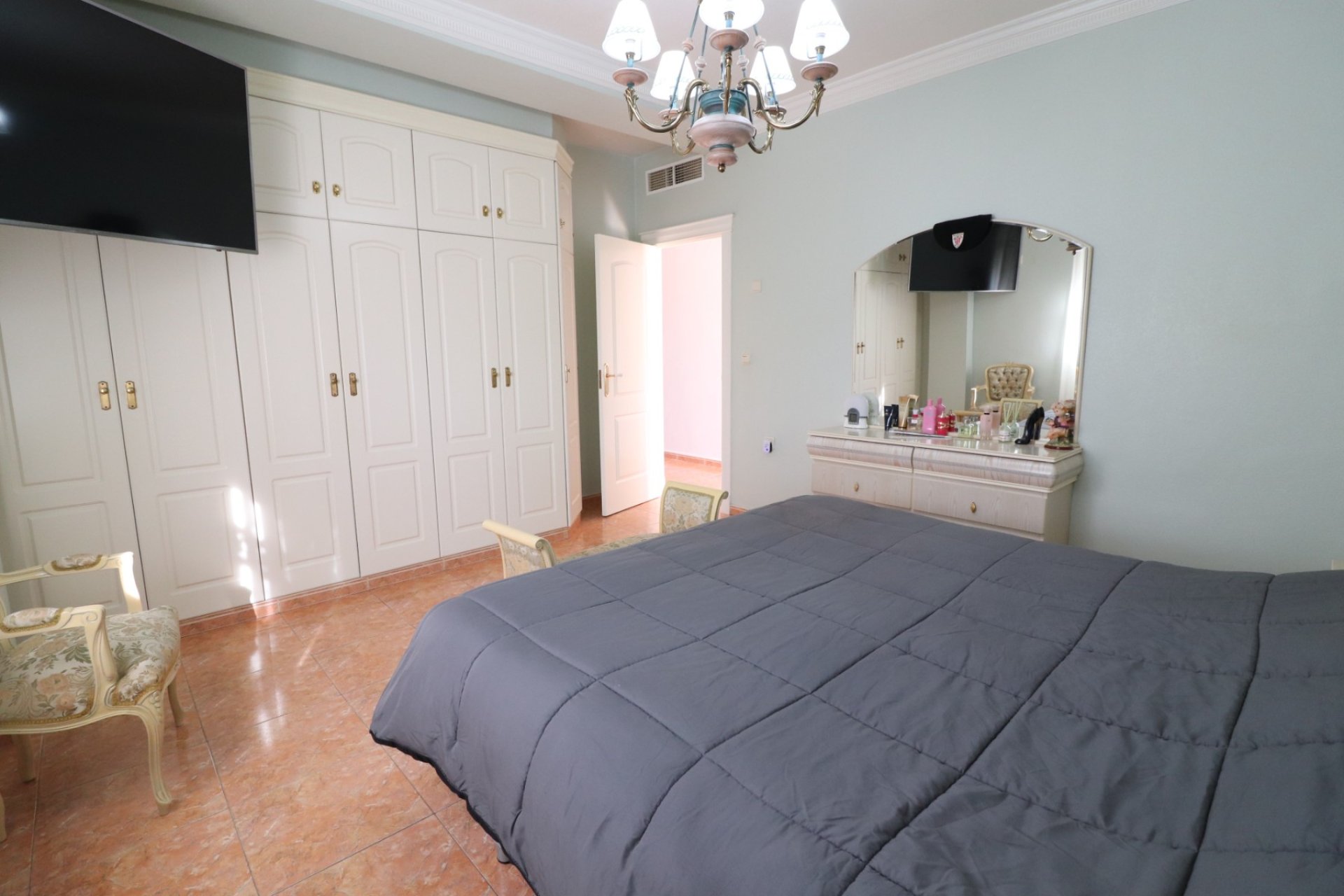 Herverkoop - Villa (alleenstaand) -
Almoradi - El Saladar