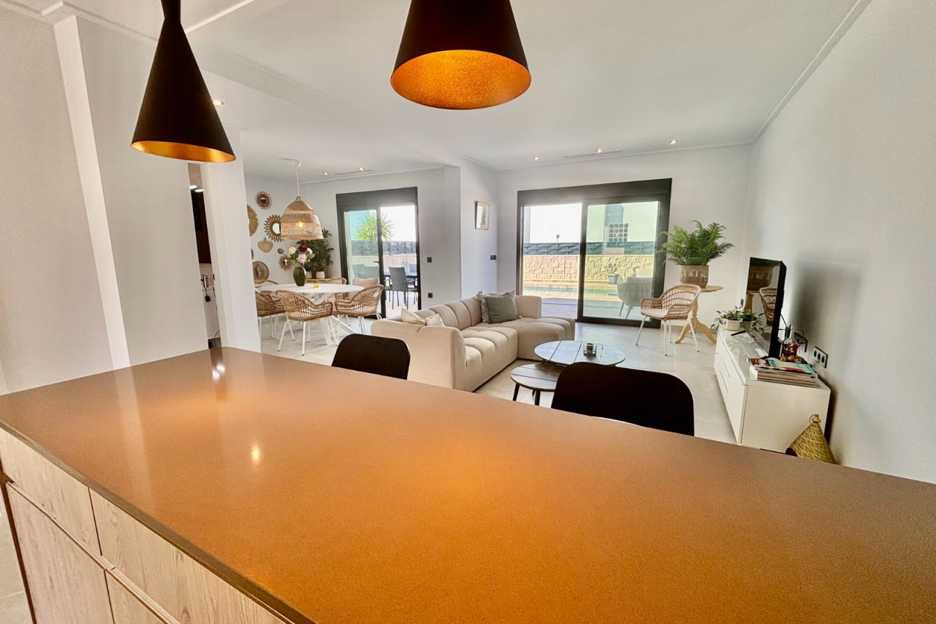 Herverkoop - Villa (alleenstaand) -
Benijofar - Benijofar - Village