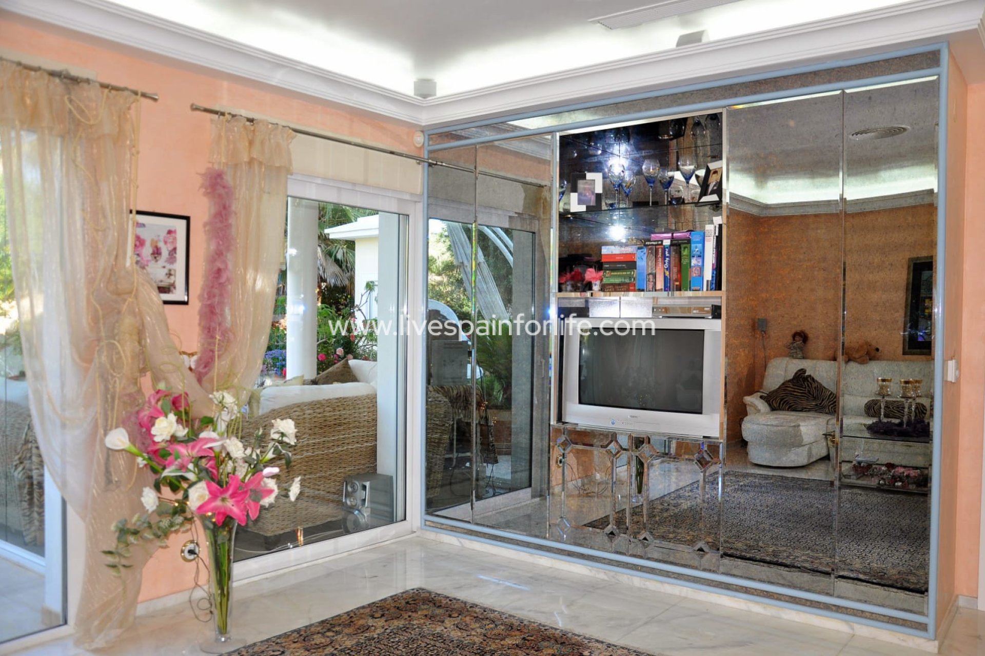 Herverkoop - Villa (alleenstaand) -
Cabo Roig