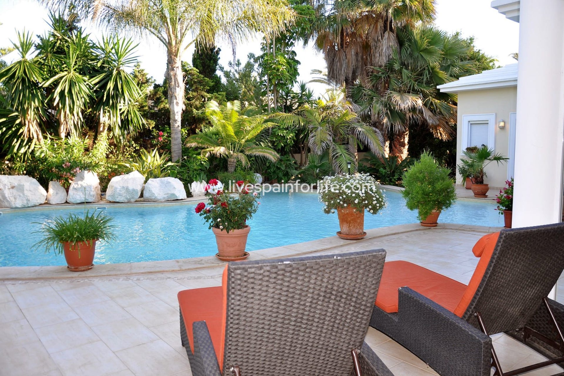 Herverkoop - Villa (alleenstaand) -
Cabo Roig