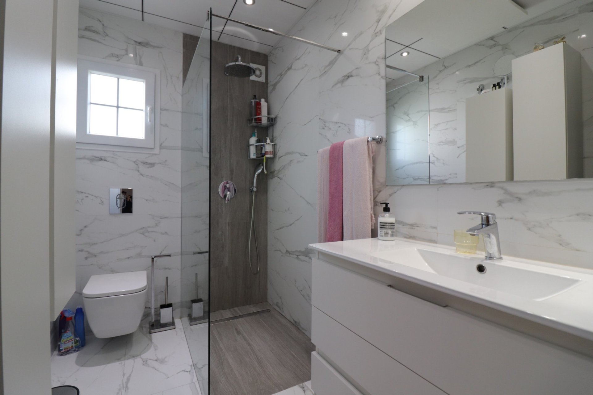 Herverkoop - Villa (alleenstaand) -
Ciudad Quesada - Atalayas