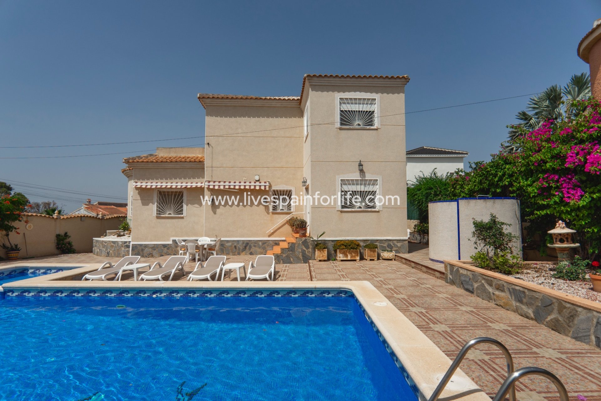 Herverkoop - Villa (alleenstaand) -
Ciudad Quesada - Campo De Golf La Marquesa