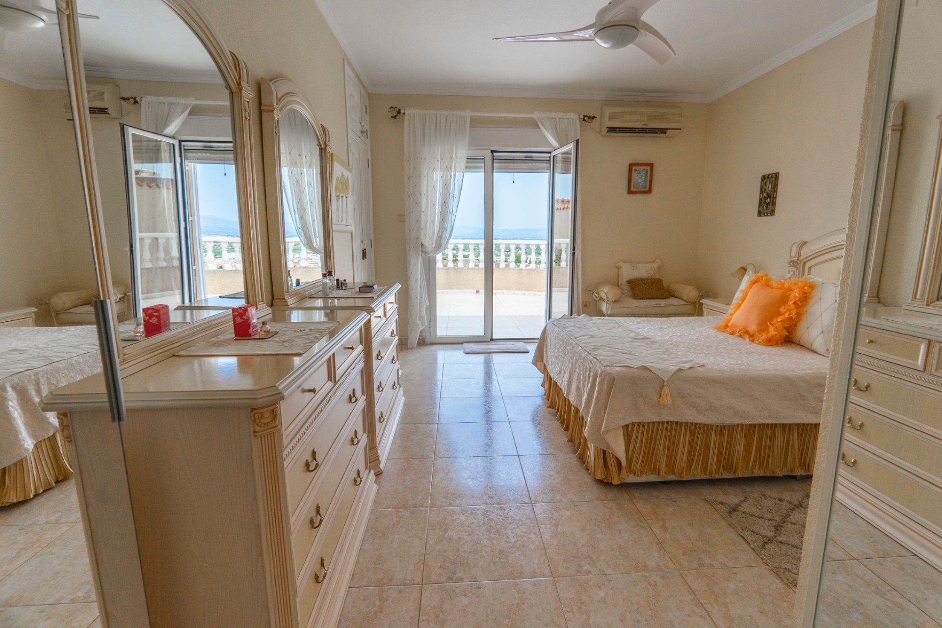 Herverkoop - Villa (alleenstaand) -
Ciudad Quesada - Rojales