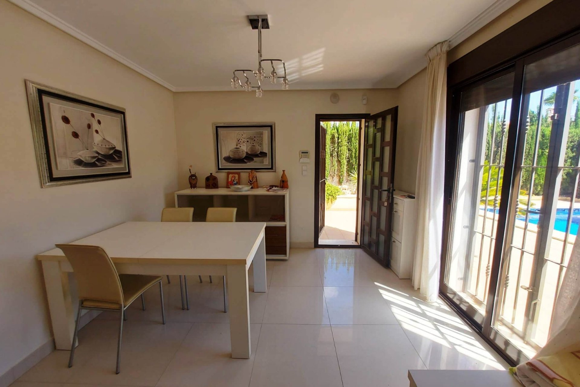 Herverkoop - Villa (alleenstaand) -
Ciudad Quesada