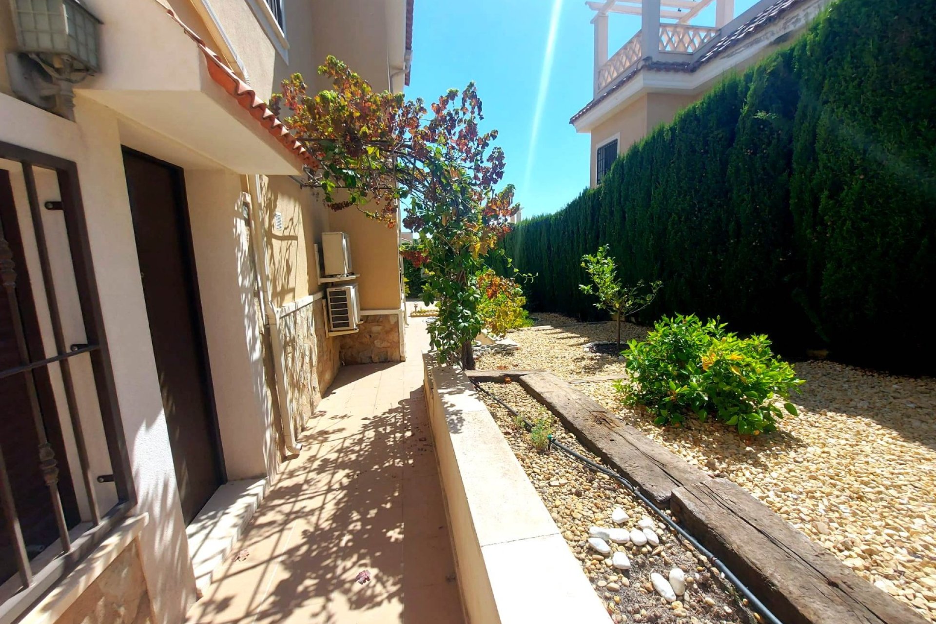 Herverkoop - Villa (alleenstaand) -
Ciudad Quesada