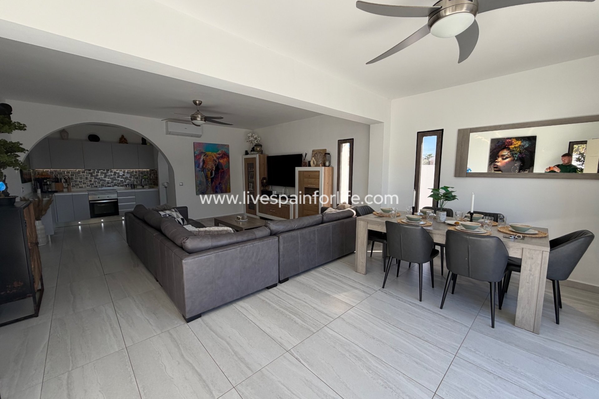 Herverkoop - Villa (alleenstaand) -
Ciudad Quesada