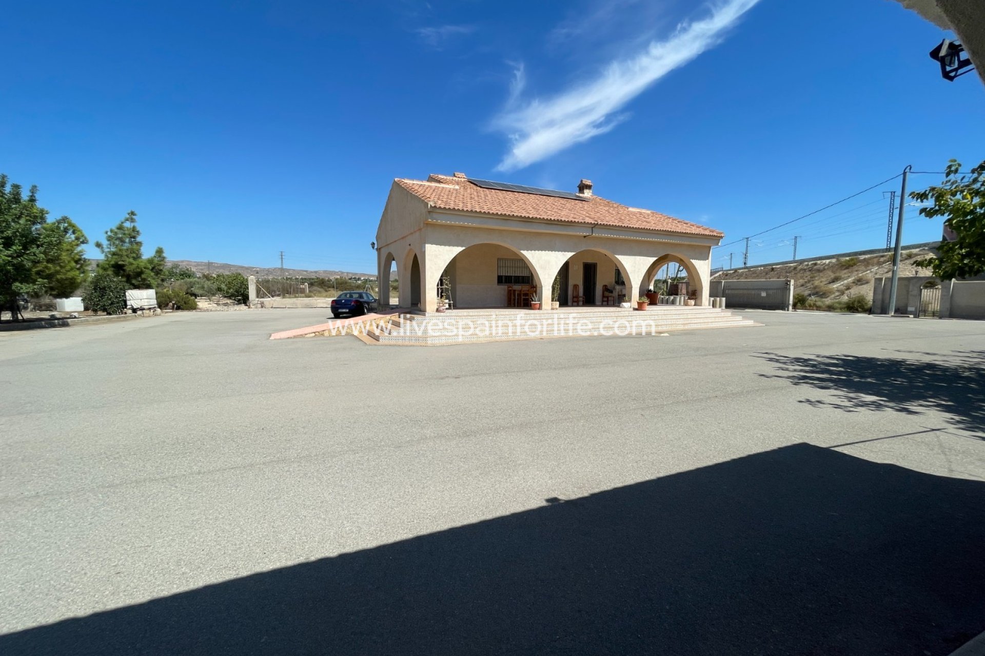 Herverkoop - Villa (alleenstaand) -
Crevillent - Crevillente