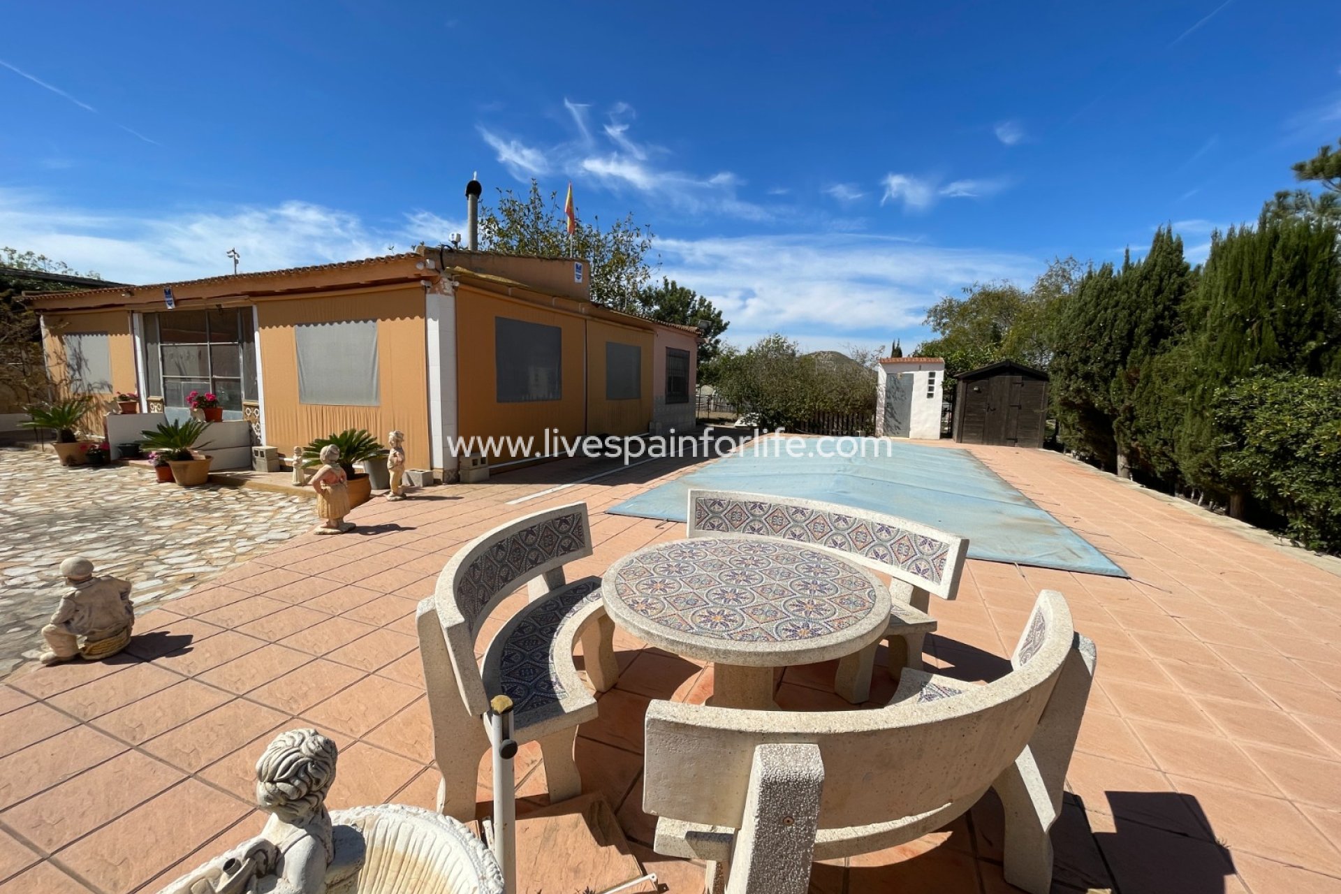 Herverkoop - Villa (alleenstaand) -
Guardamar del Segura - Valencian Community