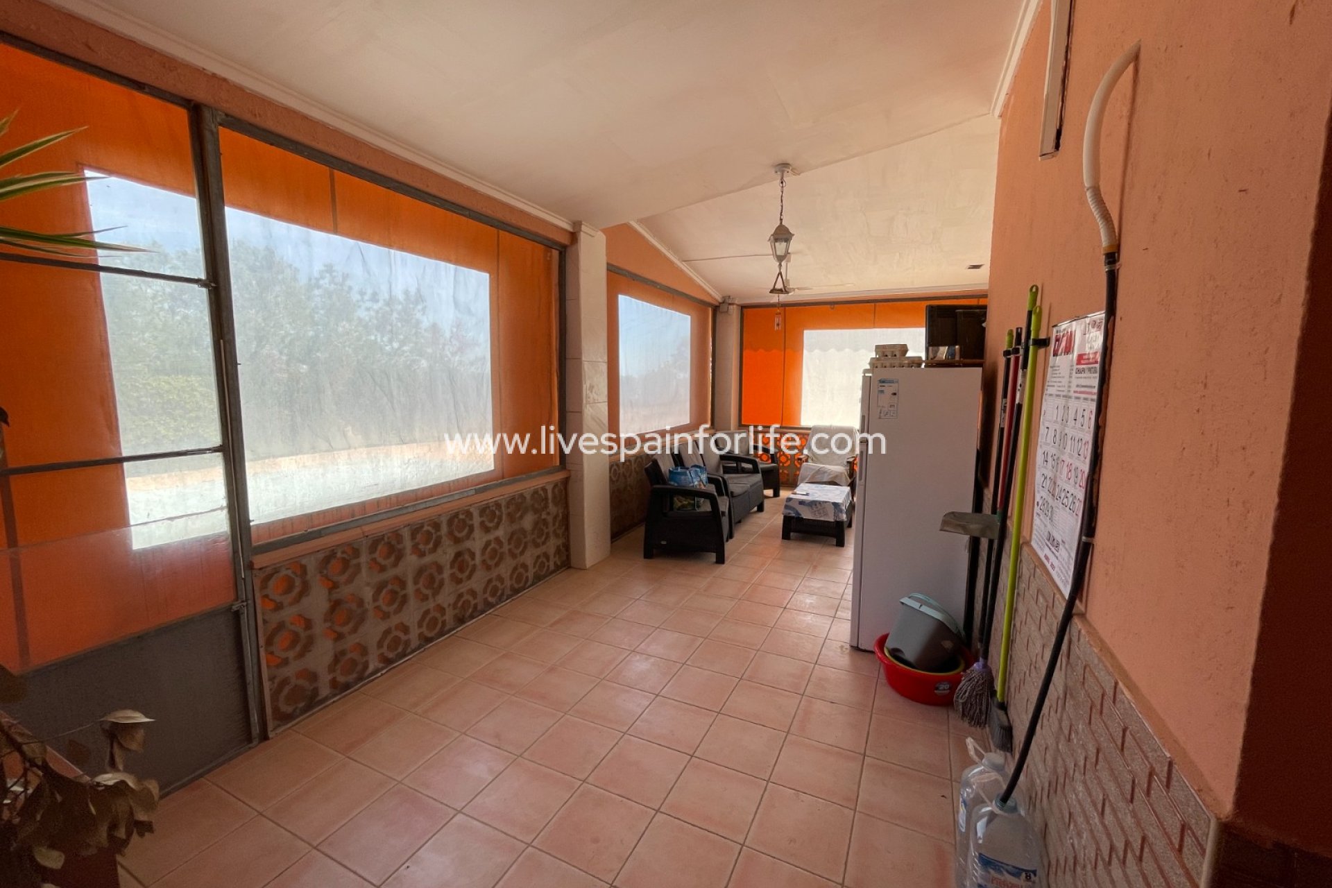 Herverkoop - Villa (alleenstaand) -
Guardamar del Segura - Valencian Community