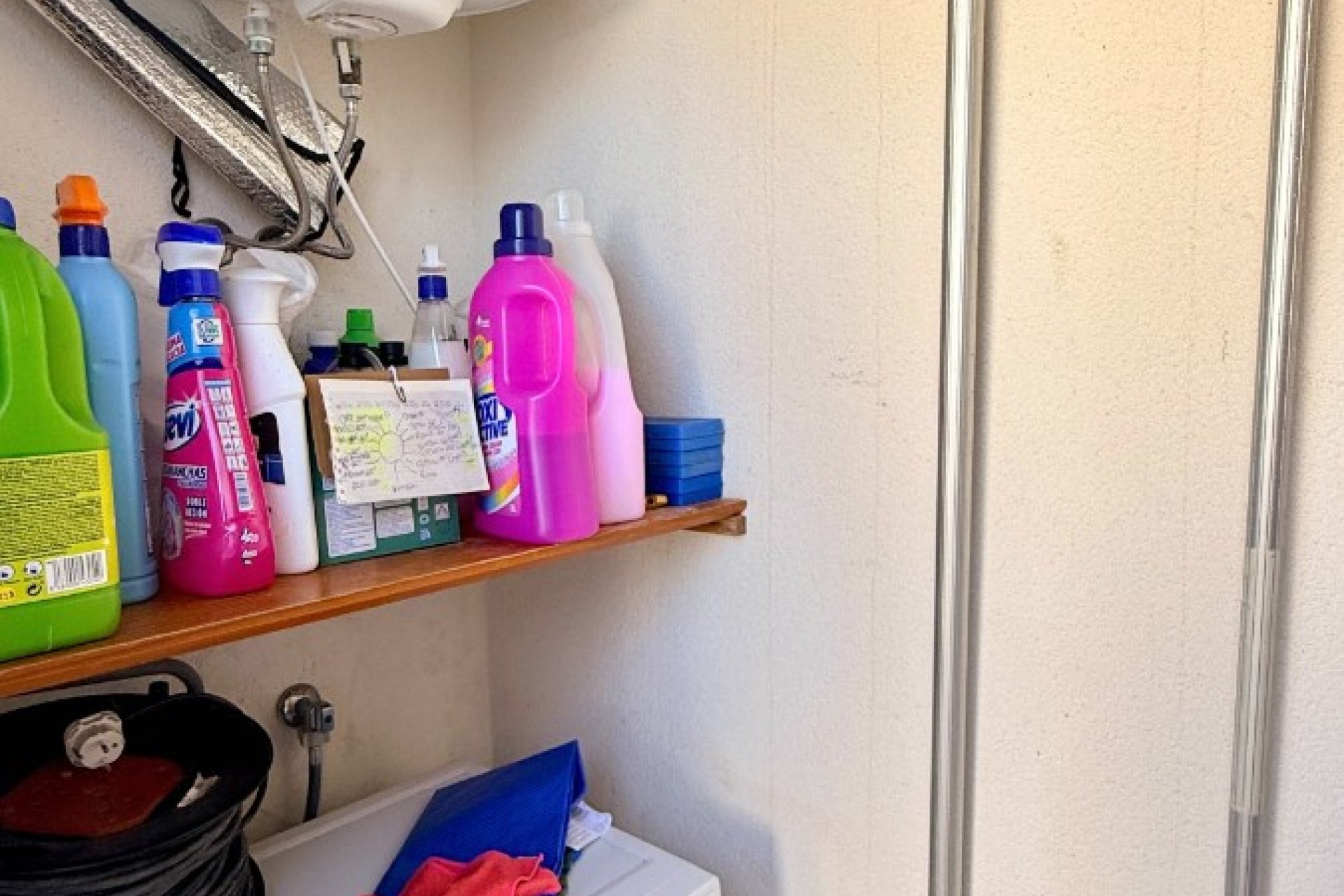 Herverkoop - Villa (alleenstaand) -
Hondon De Las Nieves