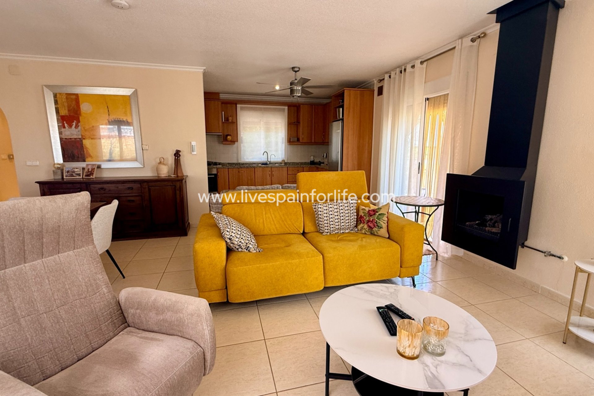 Herverkoop - Villa (alleenstaand) -
Hondon De Las Nieves