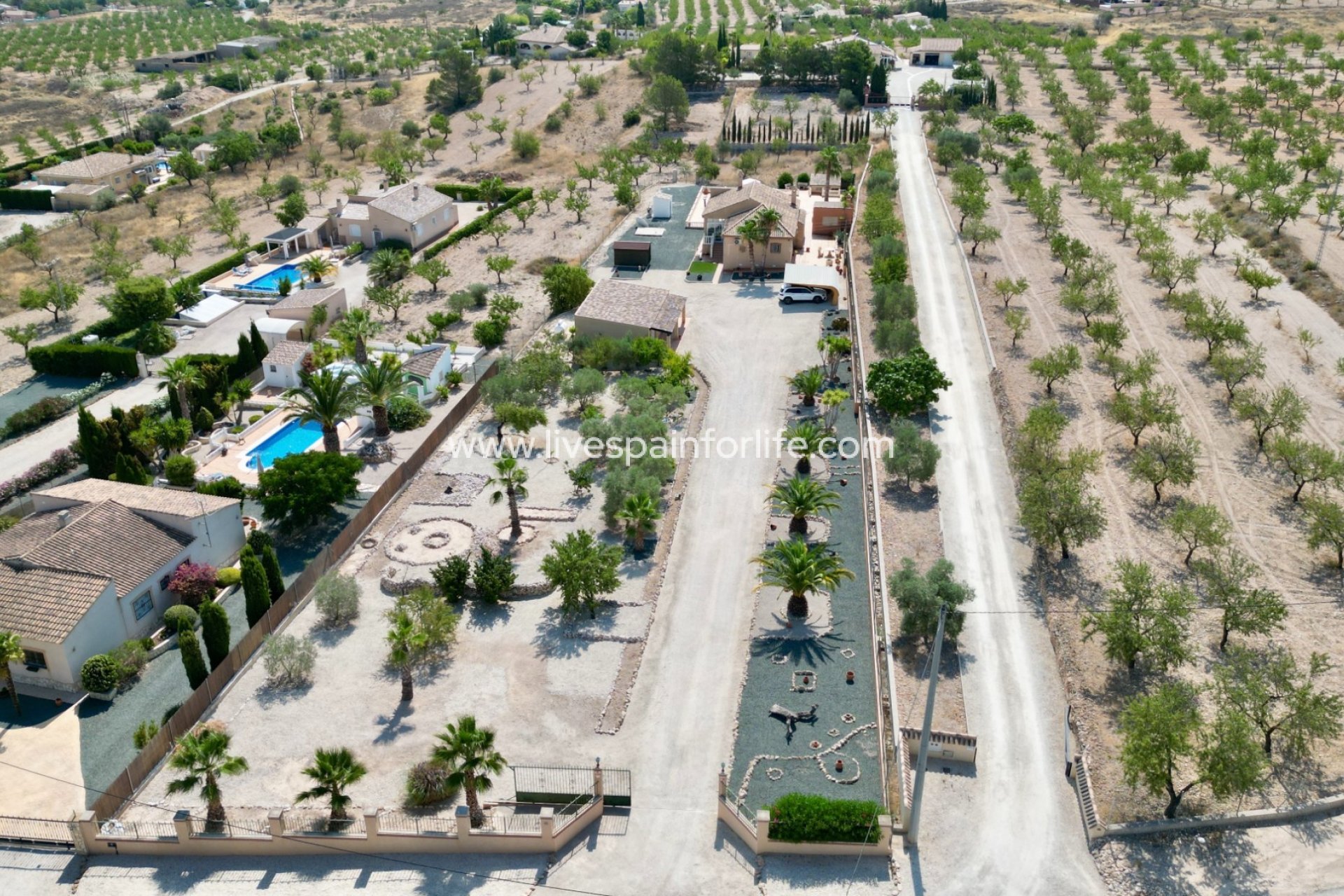 Herverkoop - Villa (alleenstaand) -
Hondon De Los Frailes