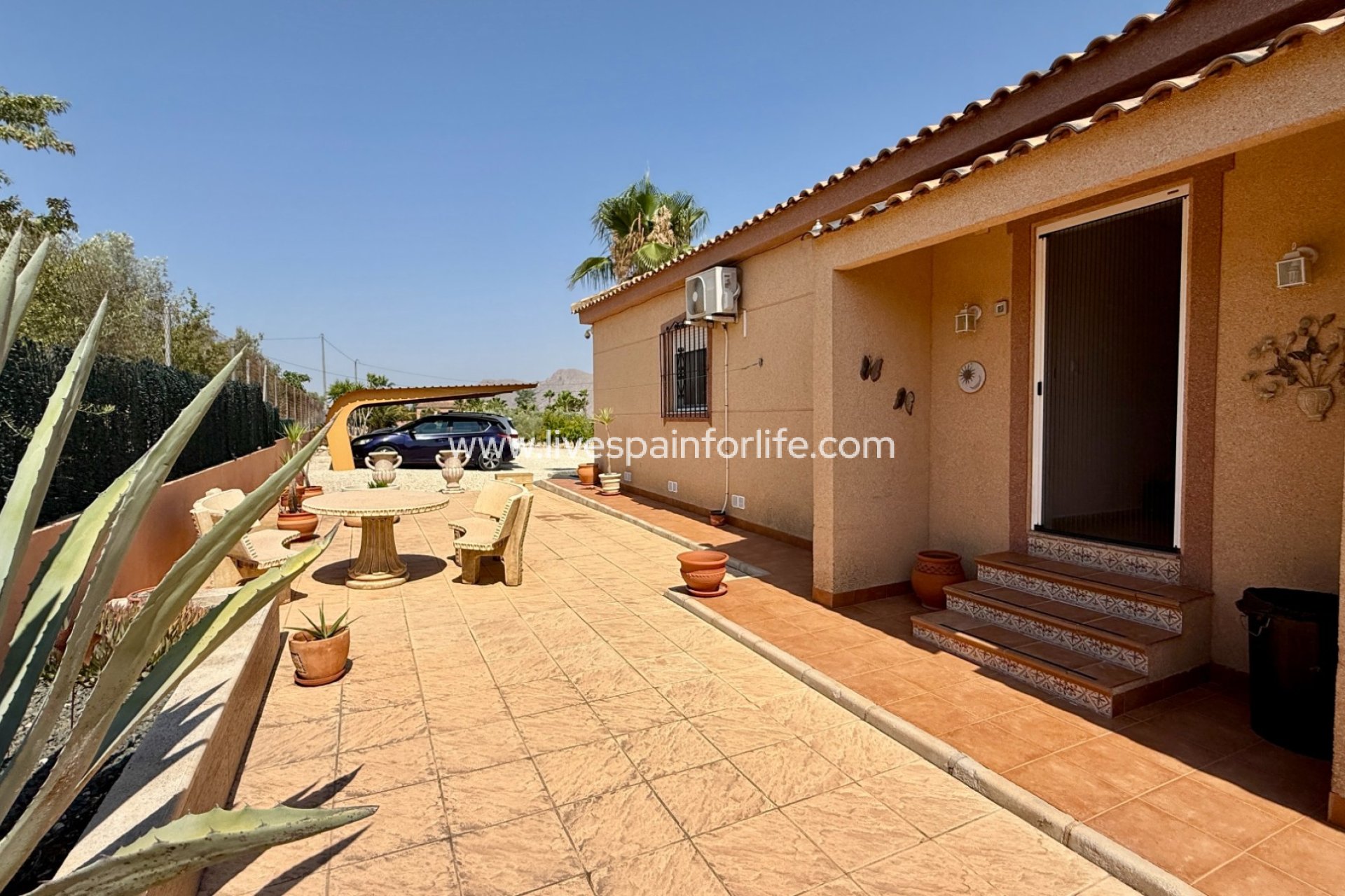 Herverkoop - Villa (alleenstaand) -
Hondon De Los Frailes