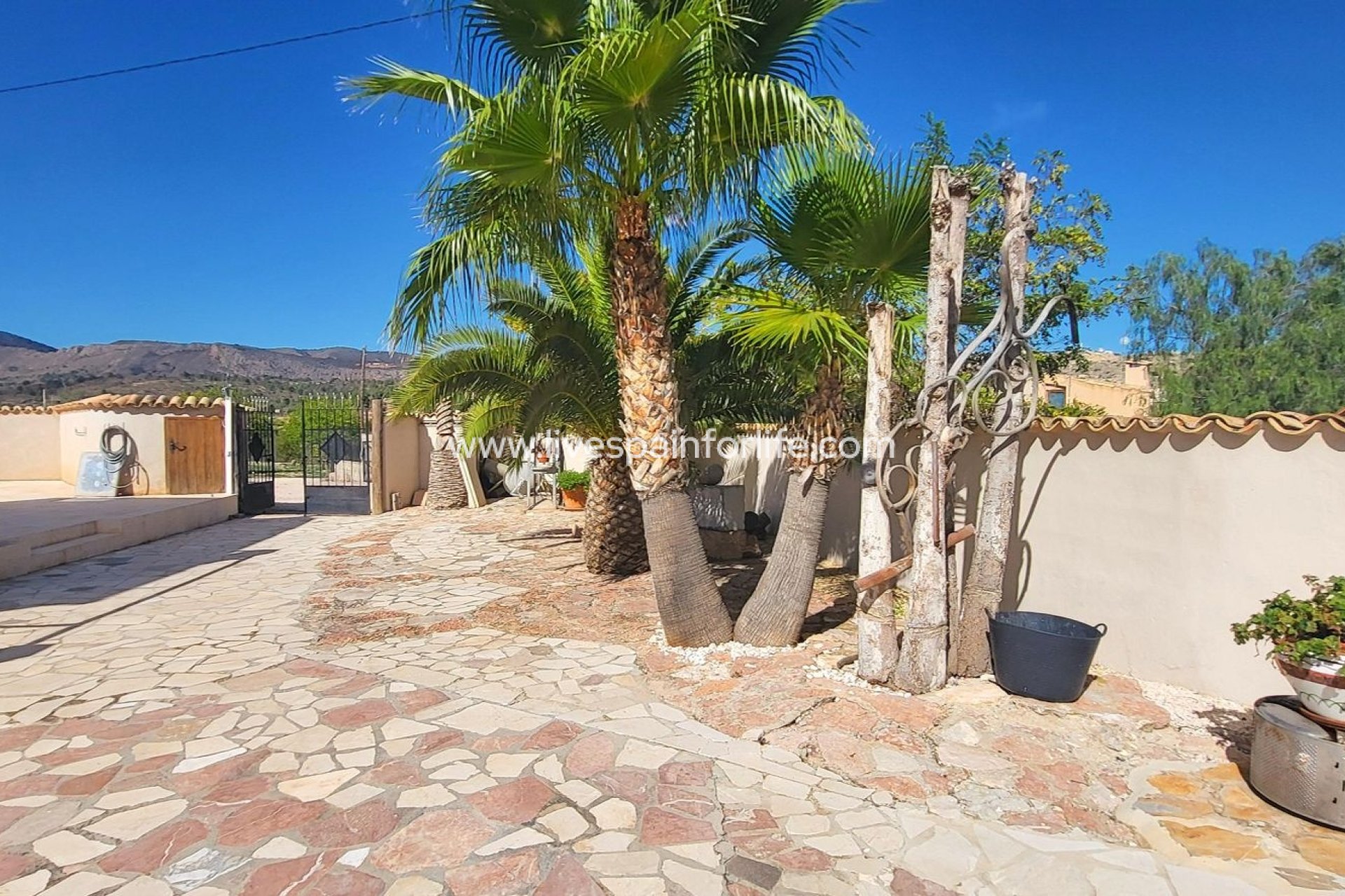 Herverkoop - Villa (alleenstaand) -
La Romana