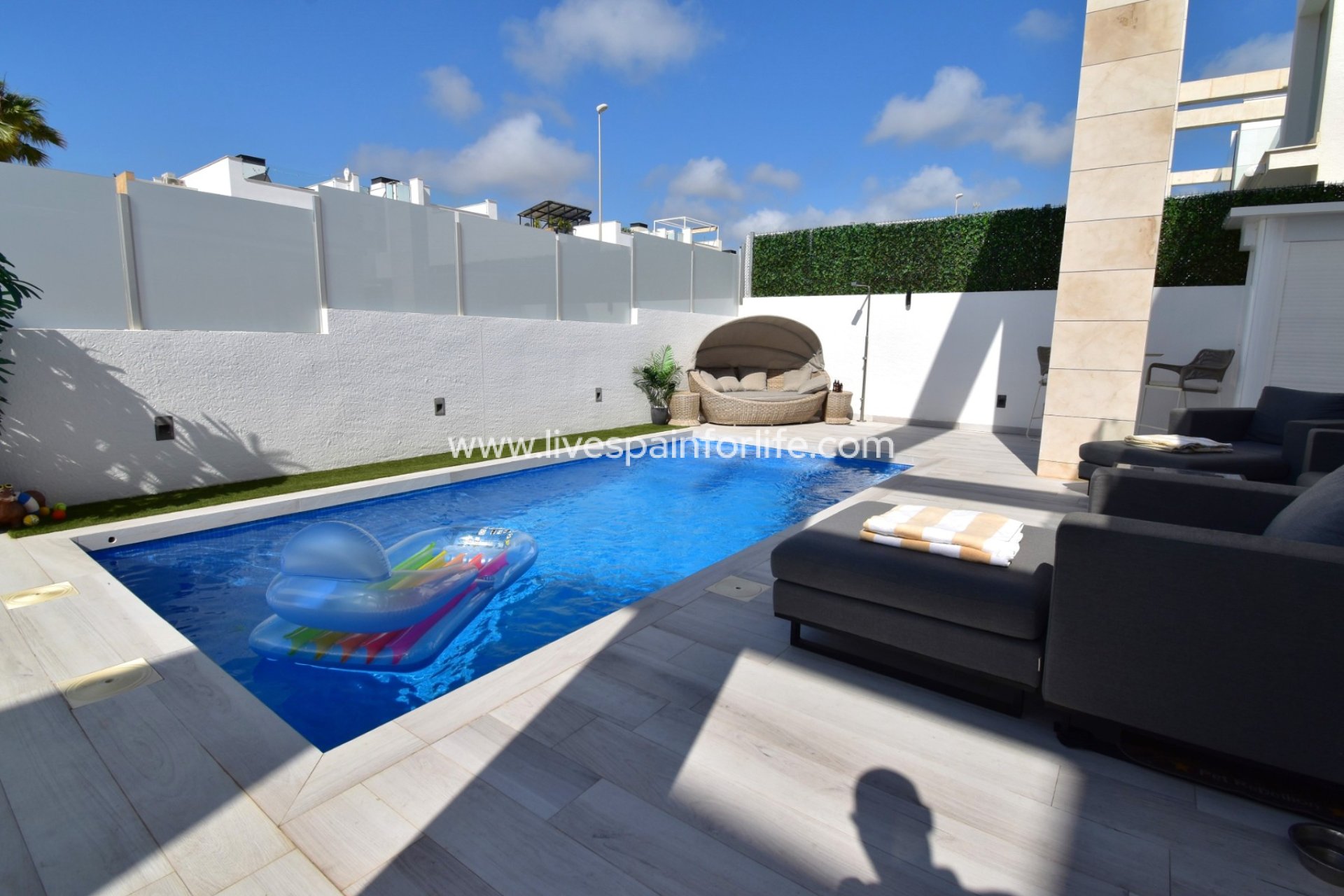 Herverkoop - Villa (alleenstaand) -
Orihuela Costa - Lomas de Cabo Roig