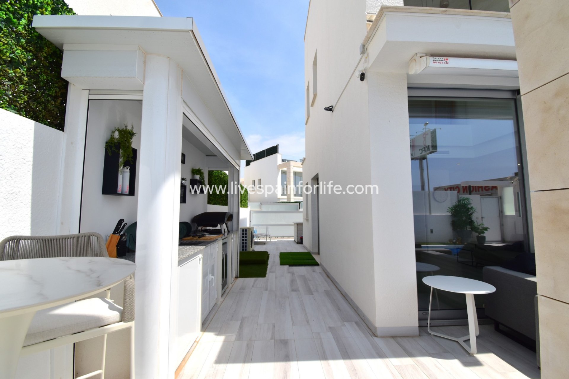 Herverkoop - Villa (alleenstaand) -
Orihuela Costa - Lomas de Cabo Roig