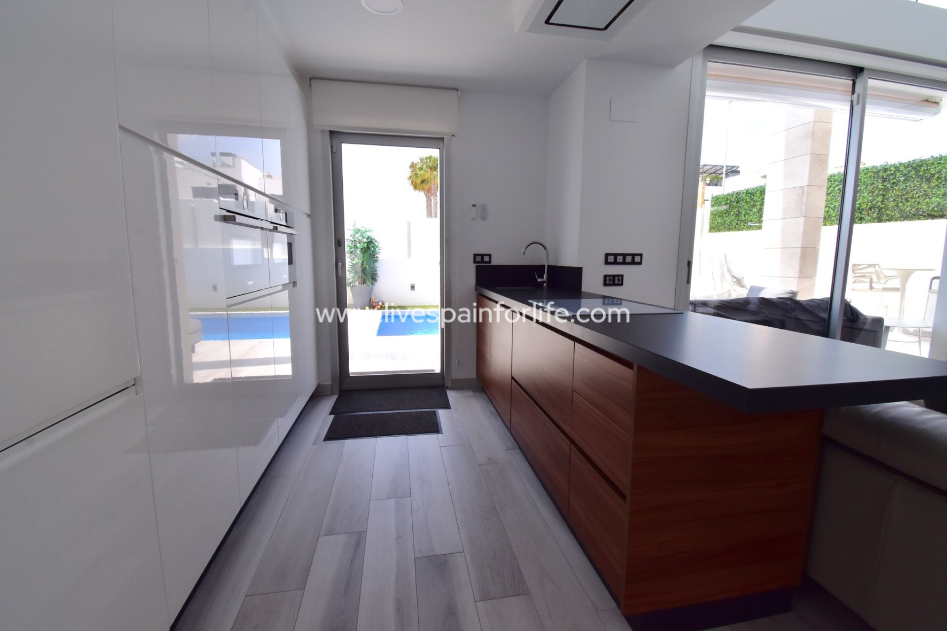 Herverkoop - Villa (alleenstaand) -
Orihuela Costa - Lomas de Cabo Roig
